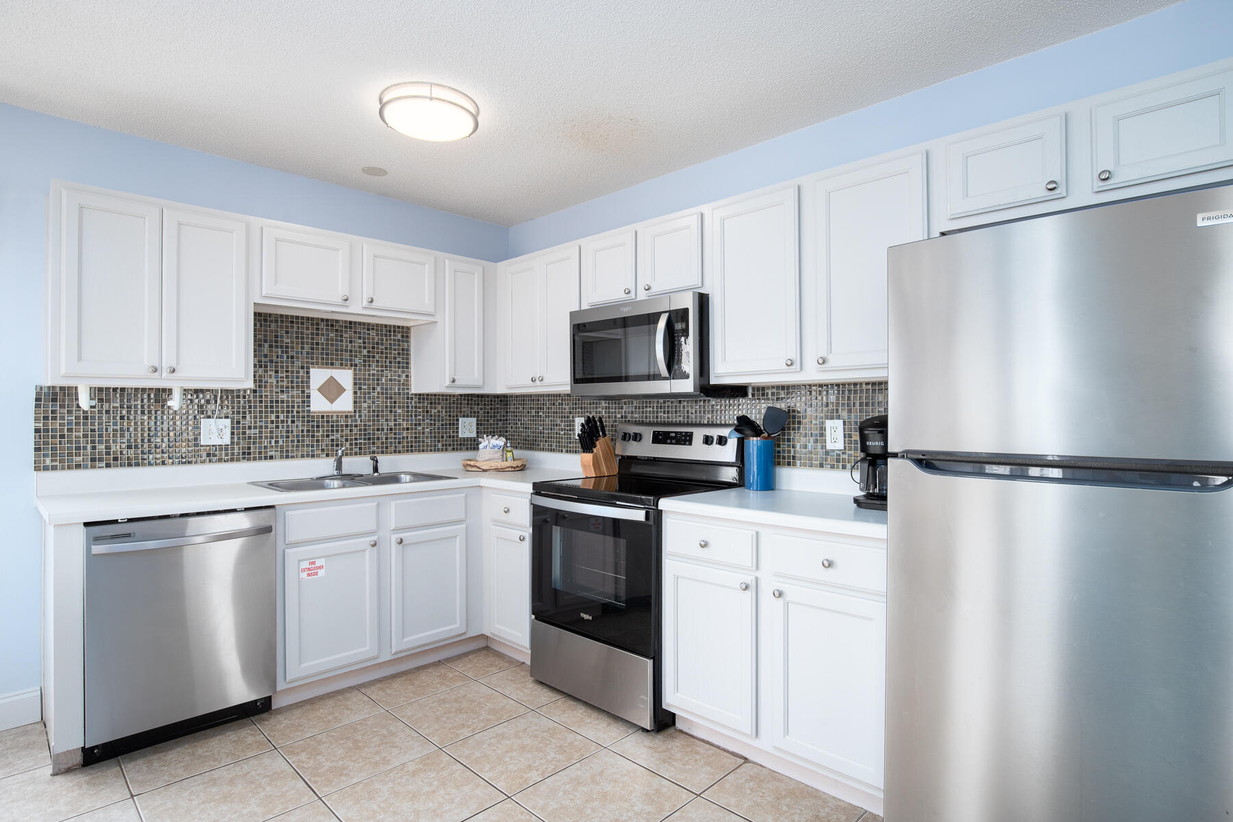 SUNSET COTTAGES CONDO - Residential
