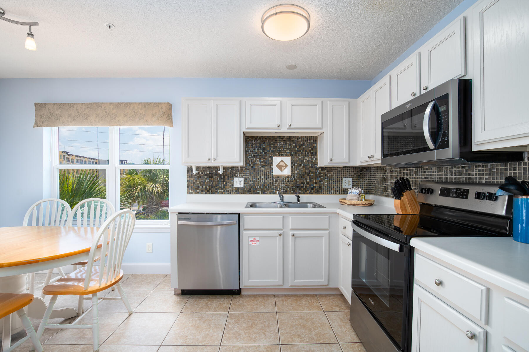 SUNSET COTTAGES CONDO - Residential
