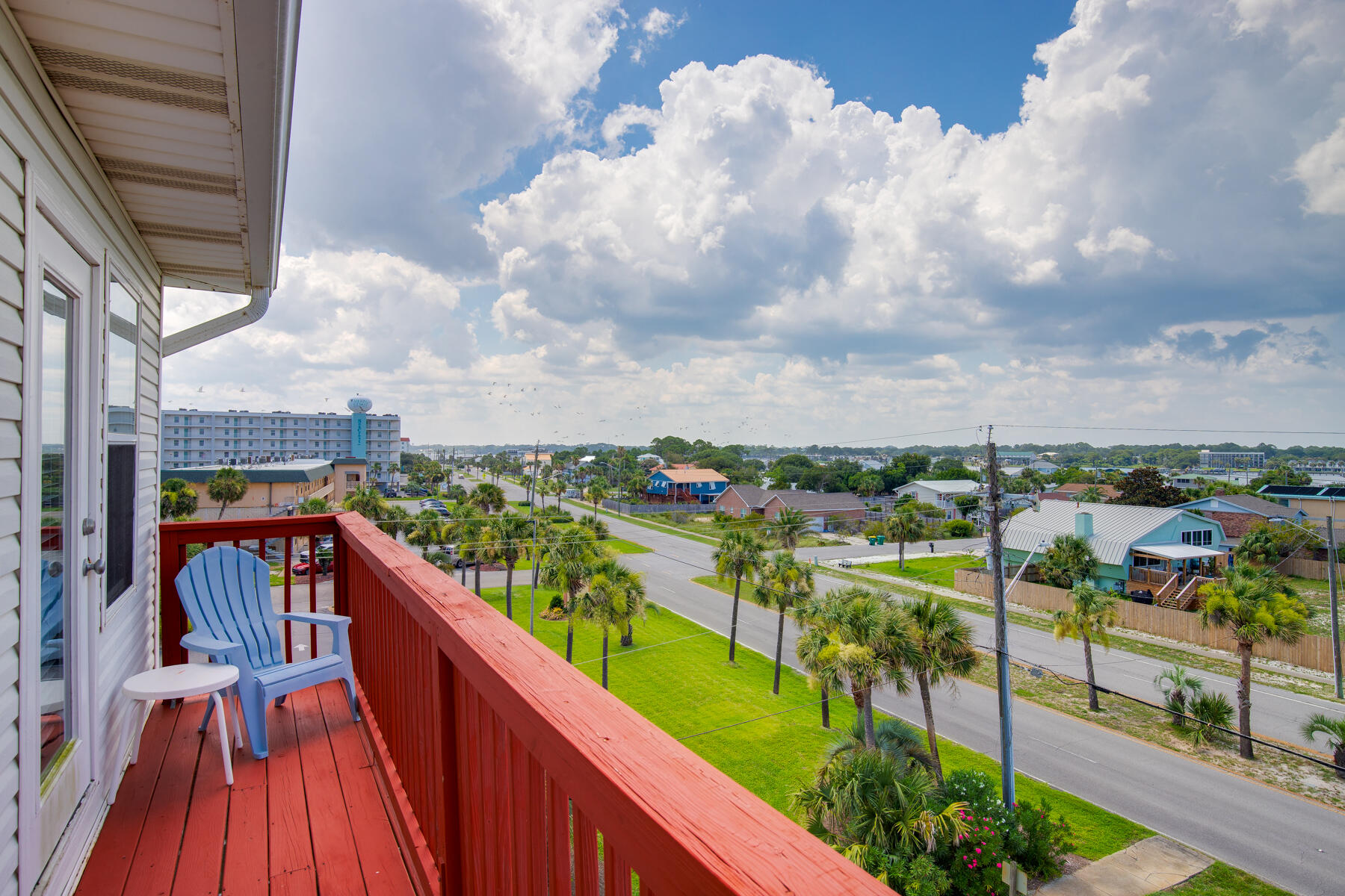 SUNSET COTTAGES CONDO - Residential