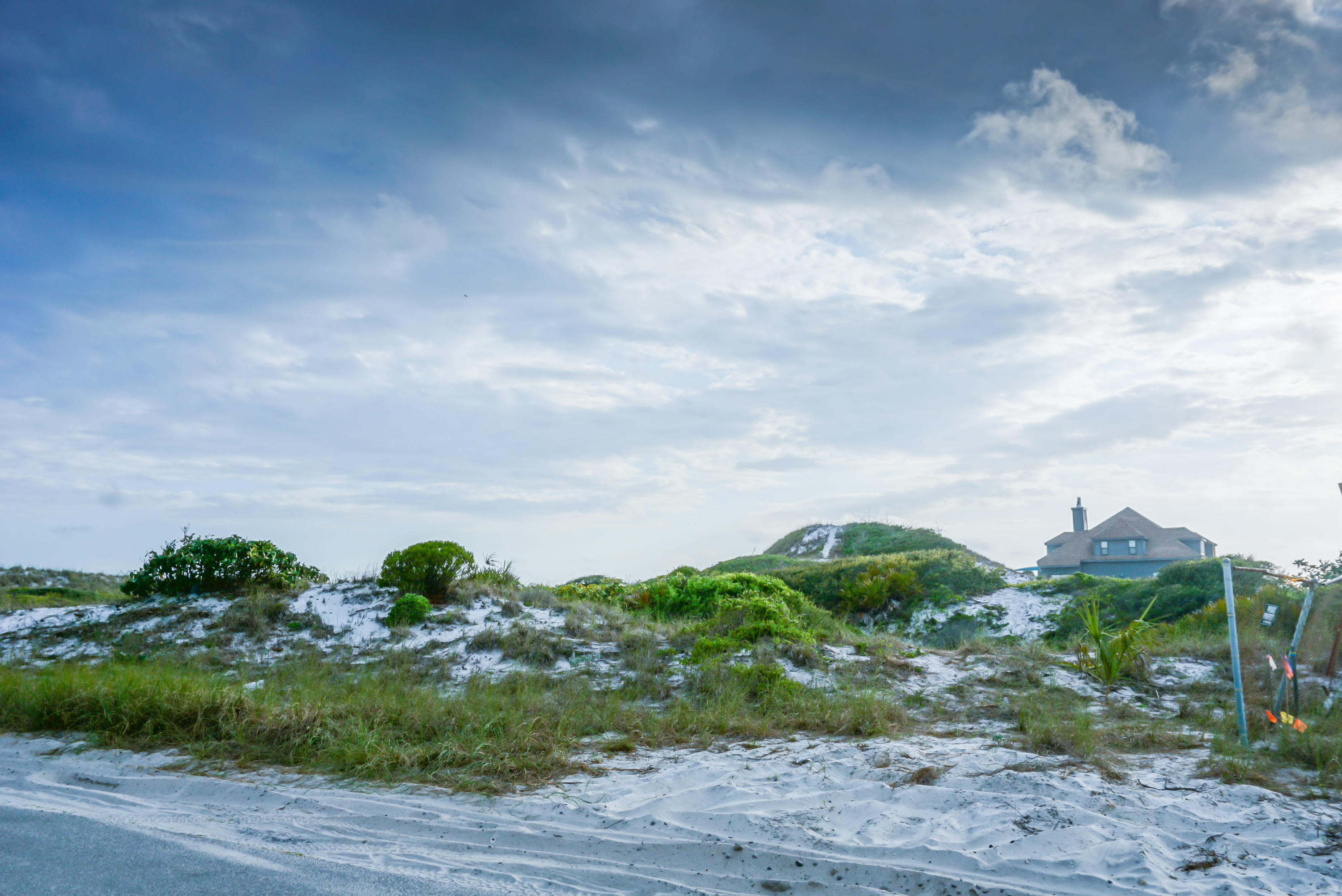 BEACHSIDE VILLAS CONDO - Residential