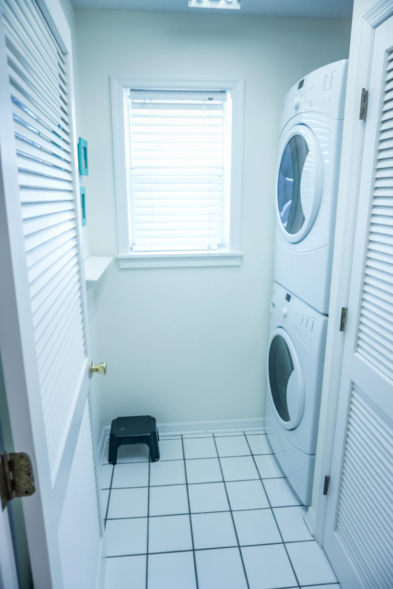 BEACHSIDE VILLAS CONDO - Residential