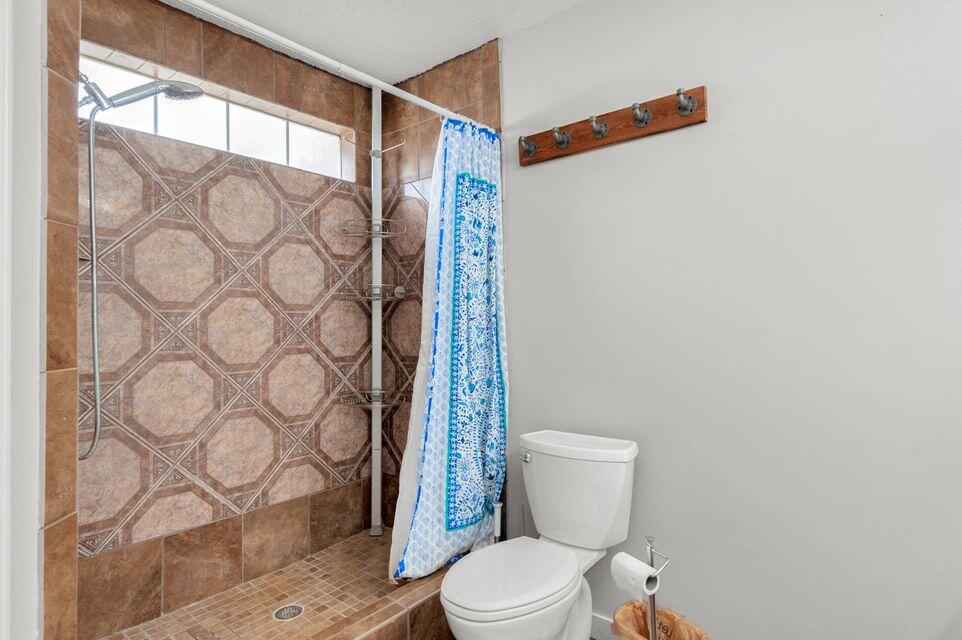 CREEKSIDE 6 - Residential