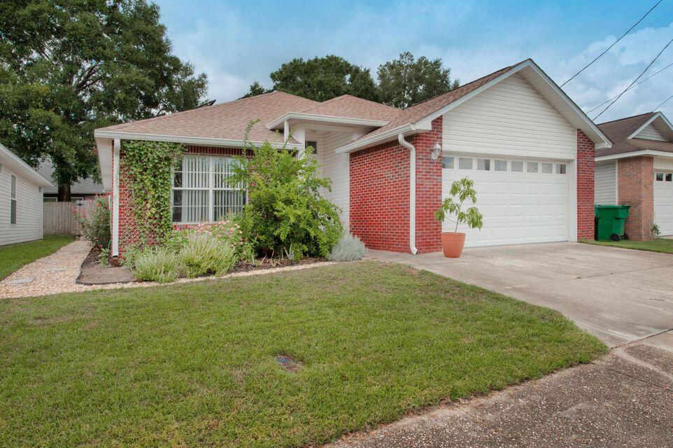 CREEKSIDE 6 - Residential