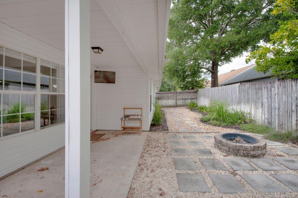 CREEKSIDE 6 - Residential