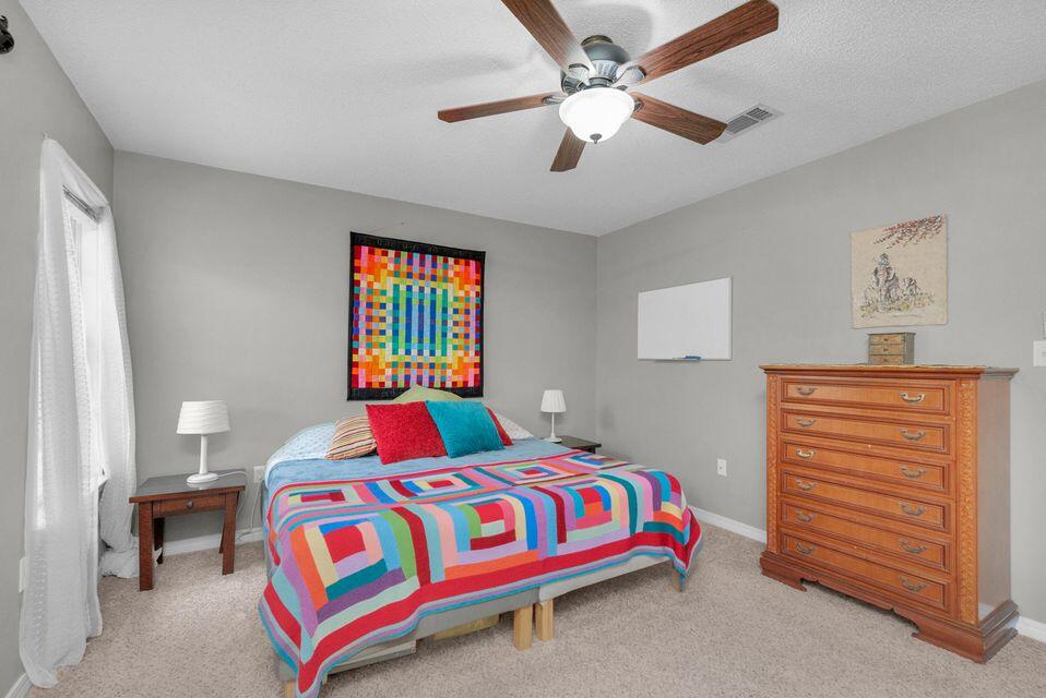 CREEKSIDE 6 - Residential