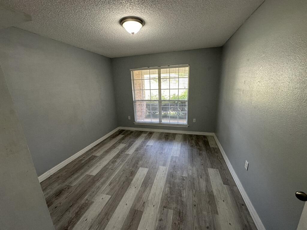 OLD BETHEL ESTATES PH II - Residential Lease