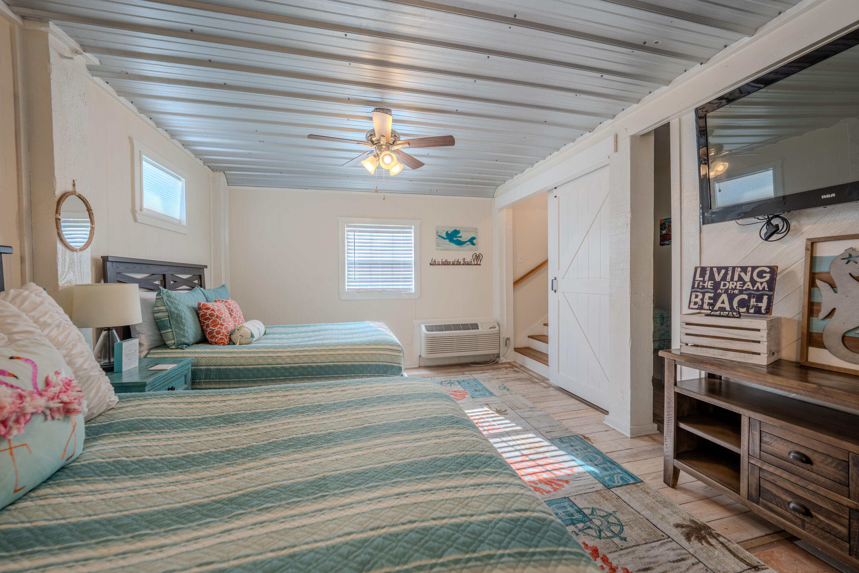 HOLIDAY BEACH UNIT 03 - Residential