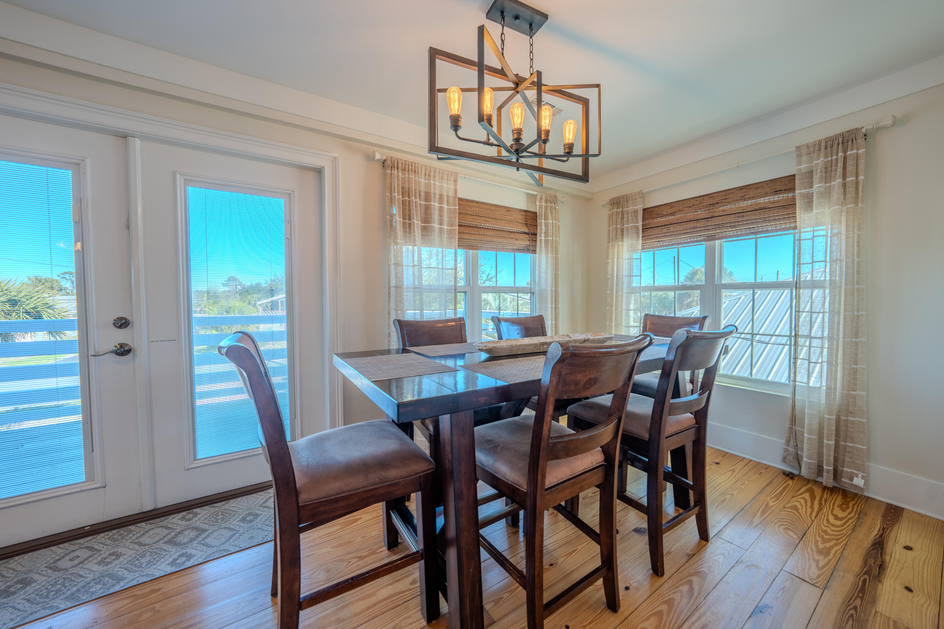 HOLIDAY BEACH UNIT 03 - Residential