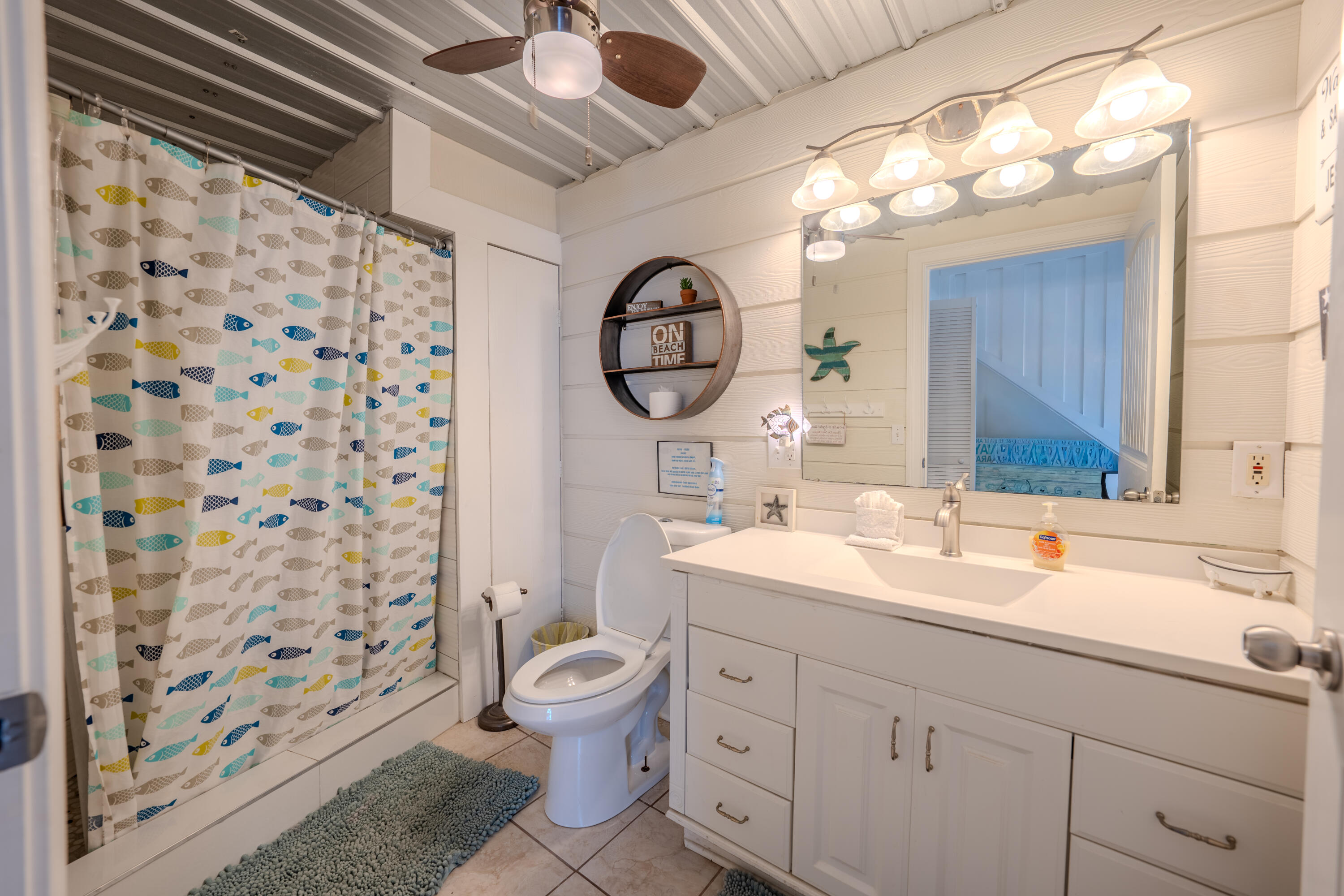 HOLIDAY BEACH UNIT 03 - Residential