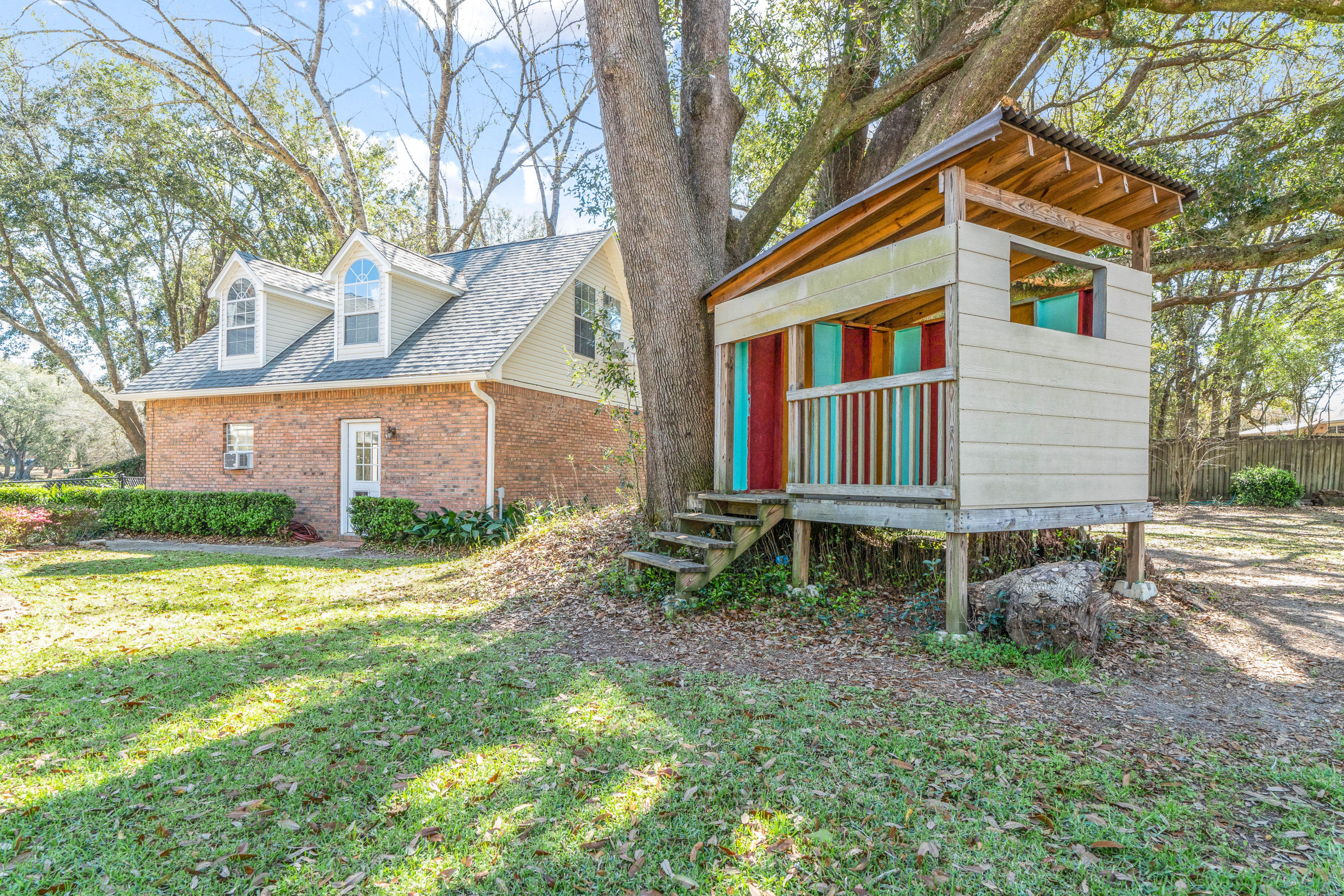 STAFFORD ESTATES - Residential