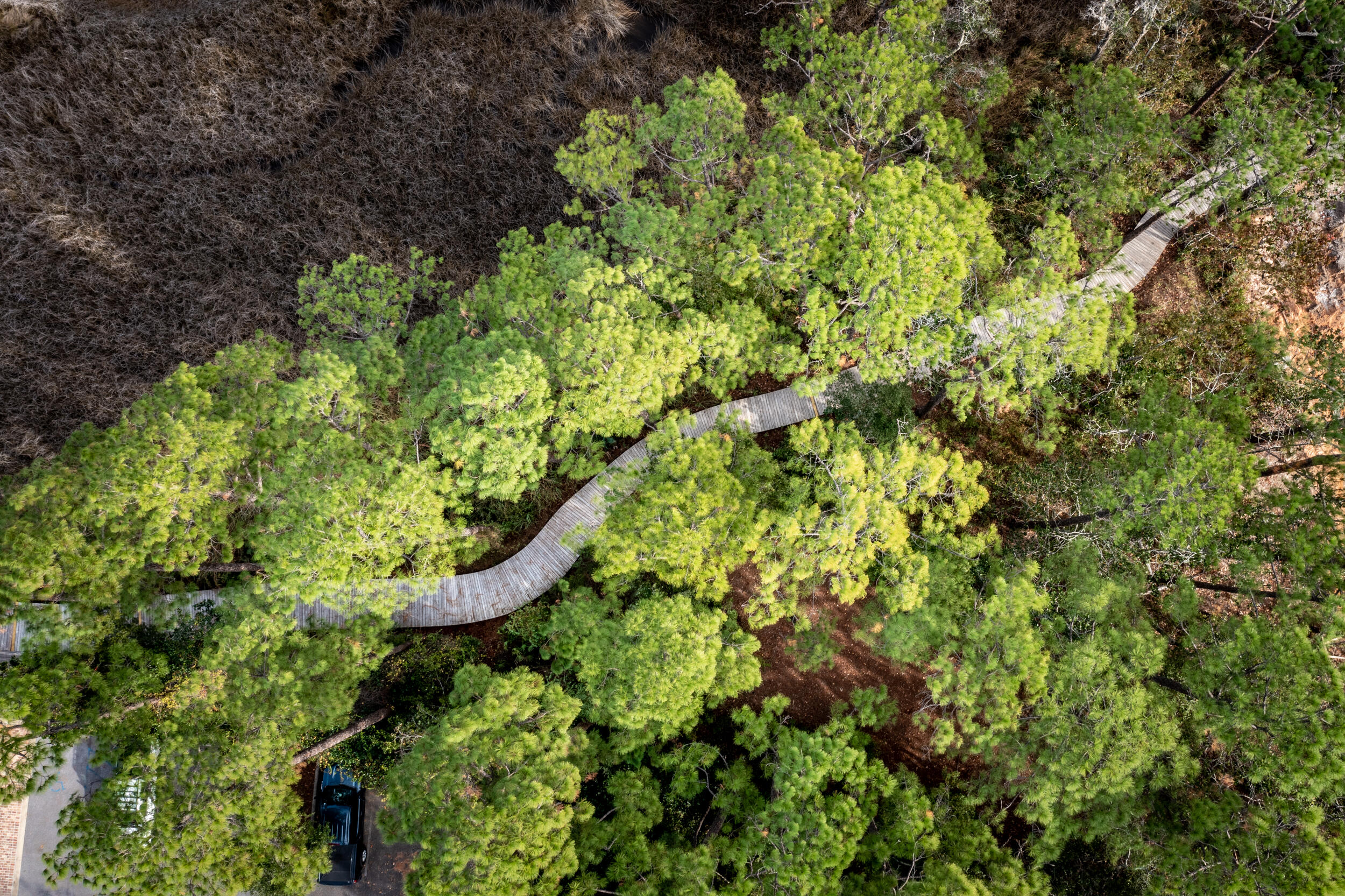 CHURCHILL OAKS - Land