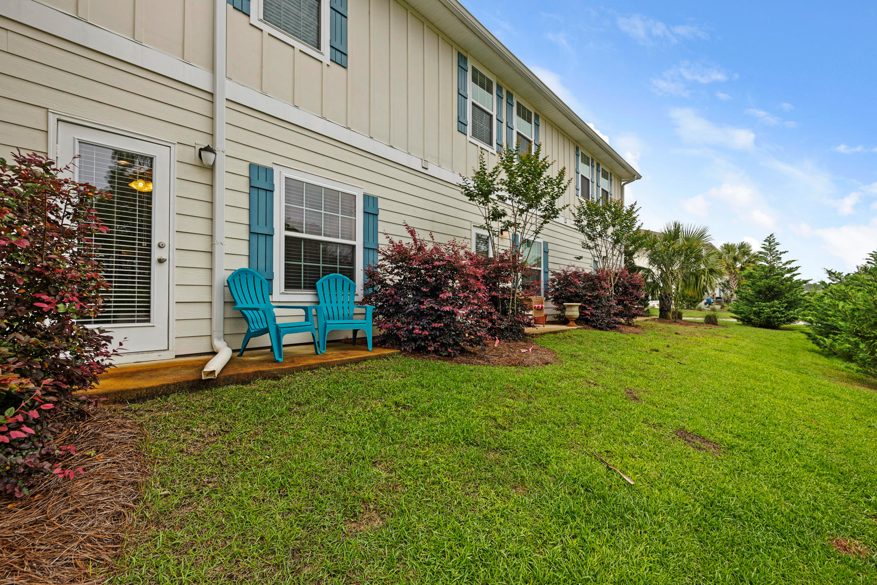 WATER OAKS Townhomes - Residential