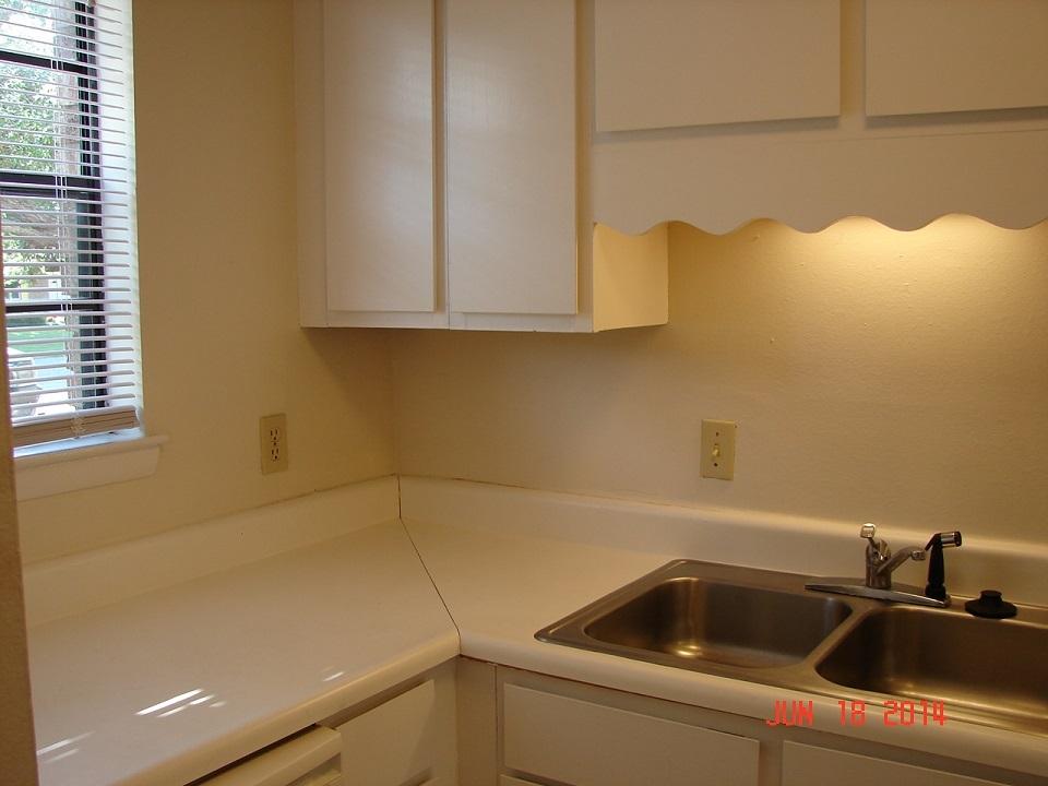 Honeycomb Townhomes - Residential Lease