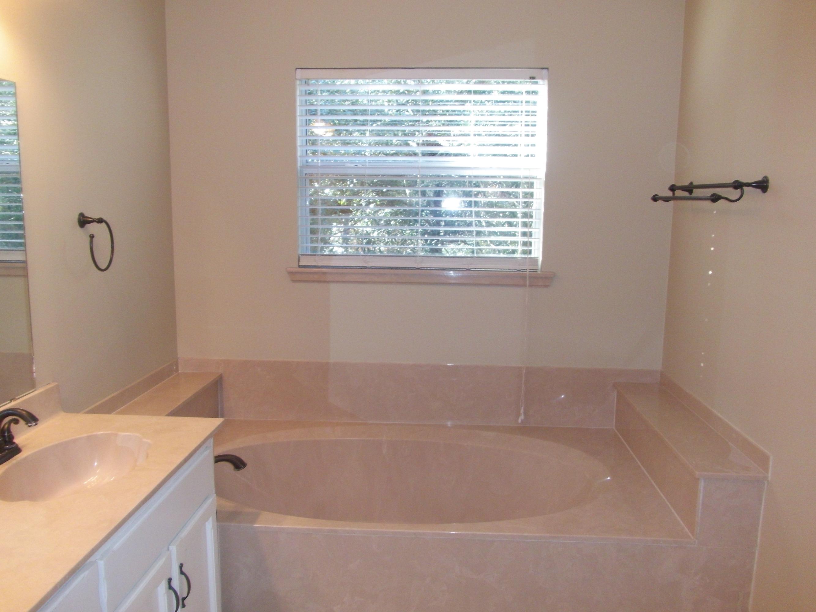 PARKWOOD ESTATES PH 2 BLUEWATER BAY - Residential