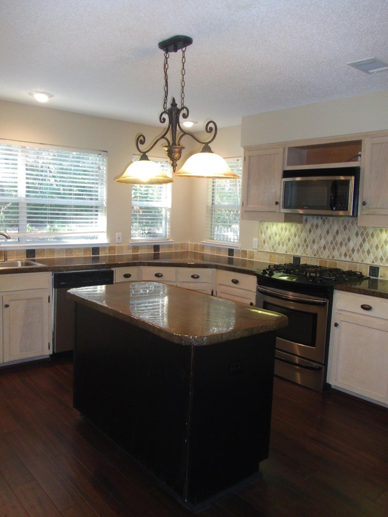 PARKWOOD ESTATES PH 2 BLUEWATER BAY - Residential