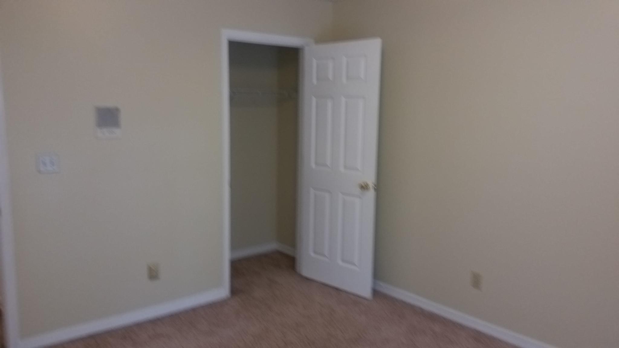 BISCAYNE POINTE - Residential