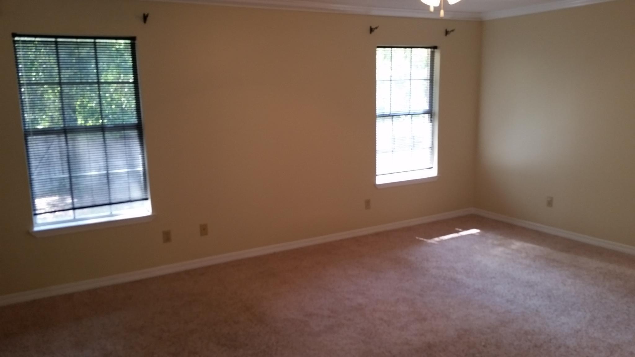 BISCAYNE POINTE - Residential