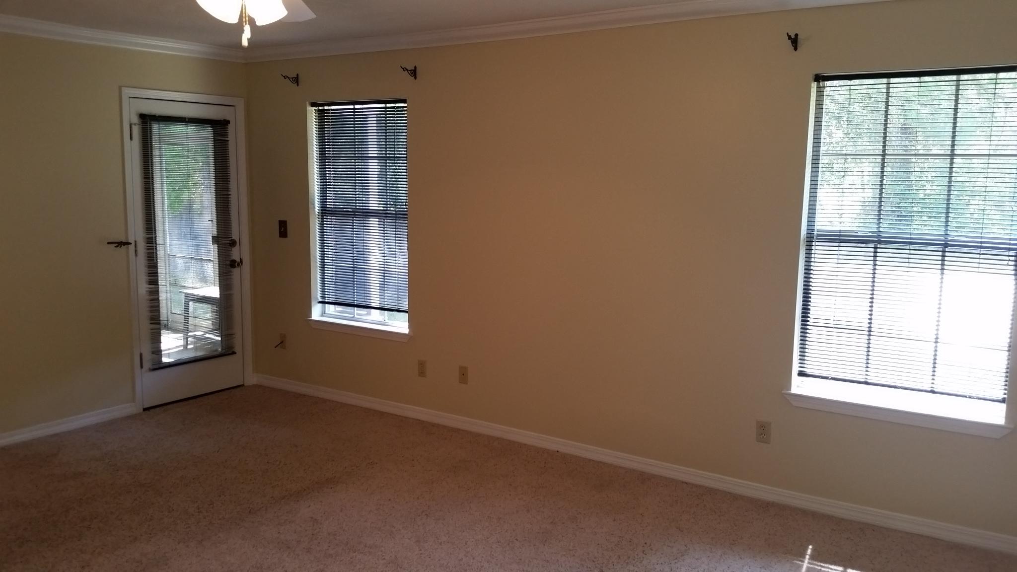 BISCAYNE POINTE - Residential