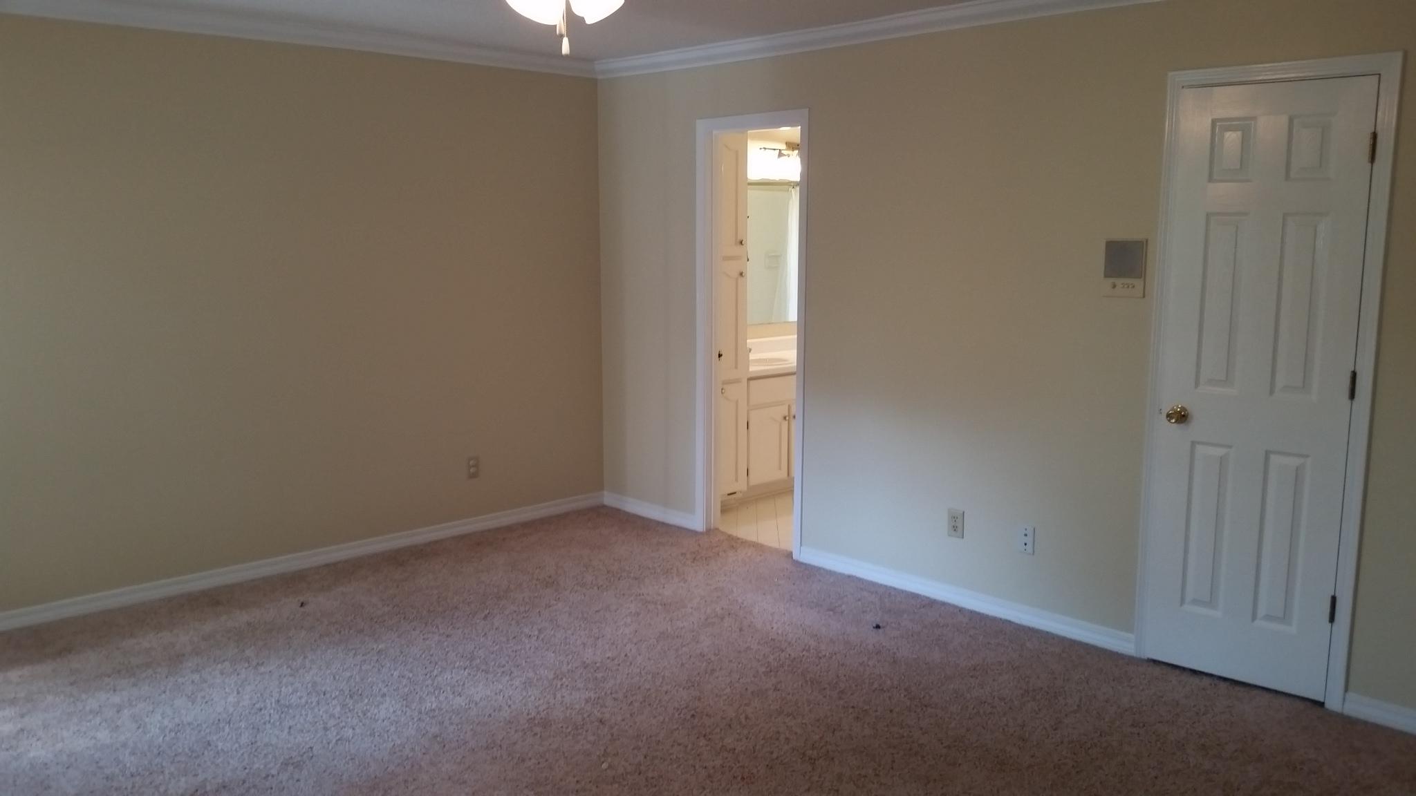 BISCAYNE POINTE - Residential