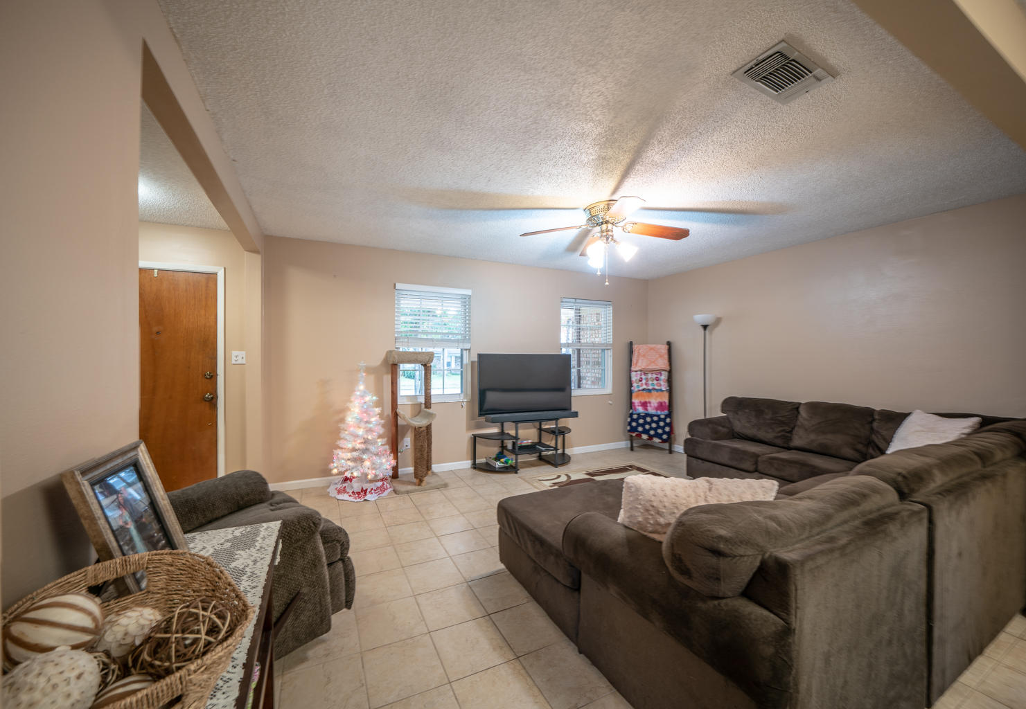 MIRAMAR ESTATES 4TH ADDN - Residential