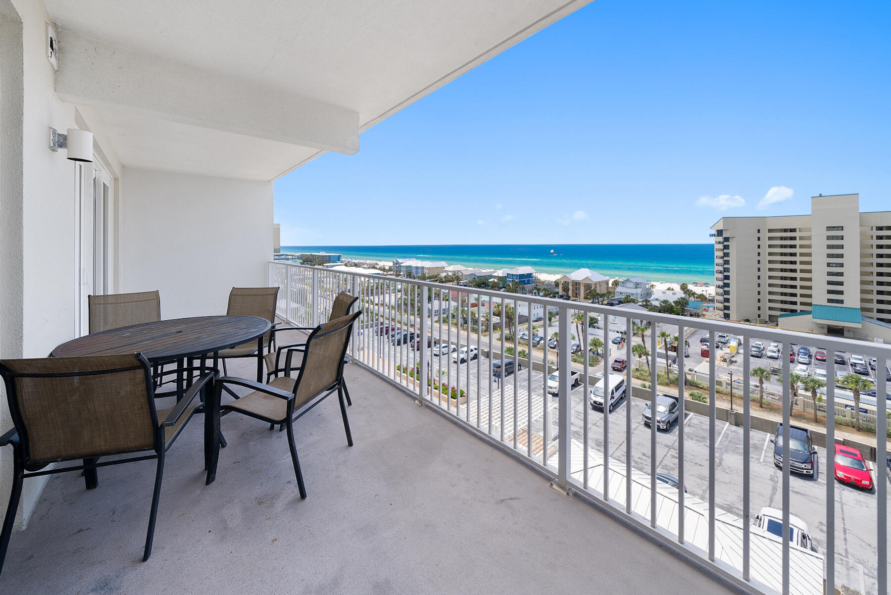 Laketown Wharf - Residential