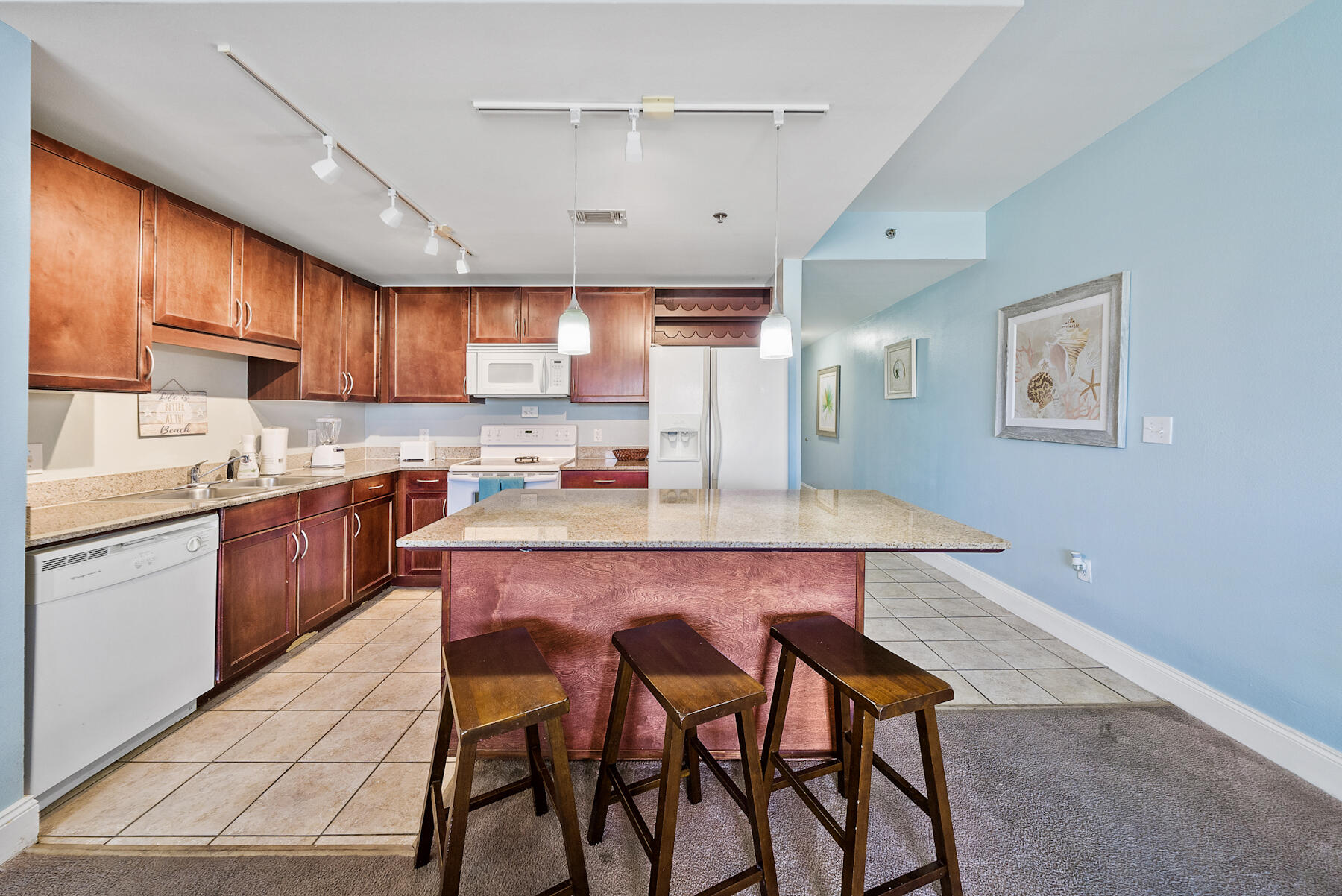 Laketown Wharf - Residential