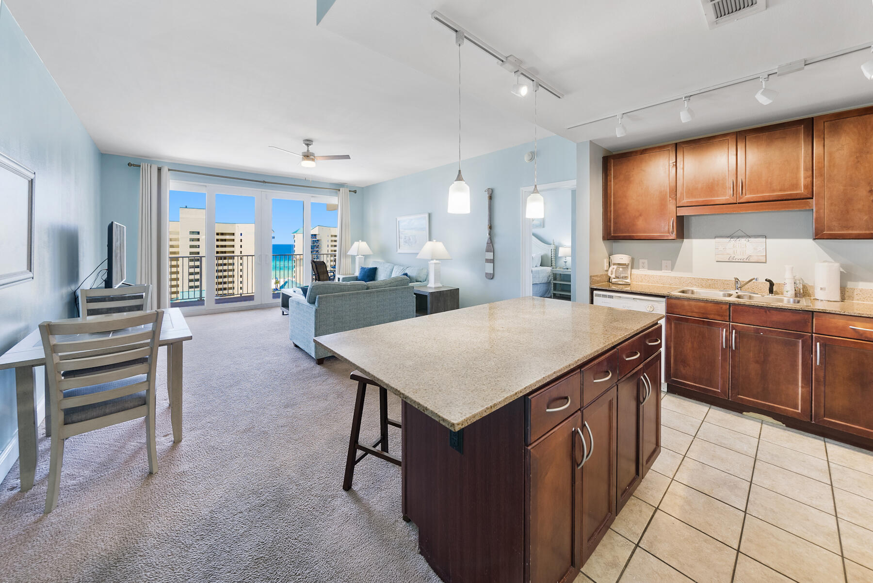 Laketown Wharf - Residential