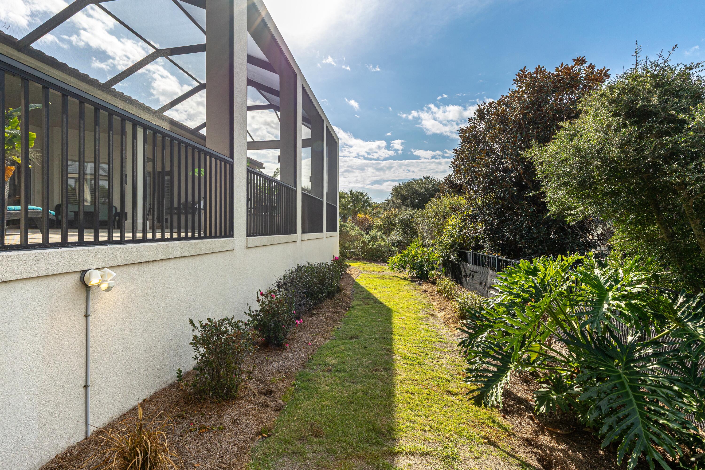 BellaMar at Gulf Place - Residential