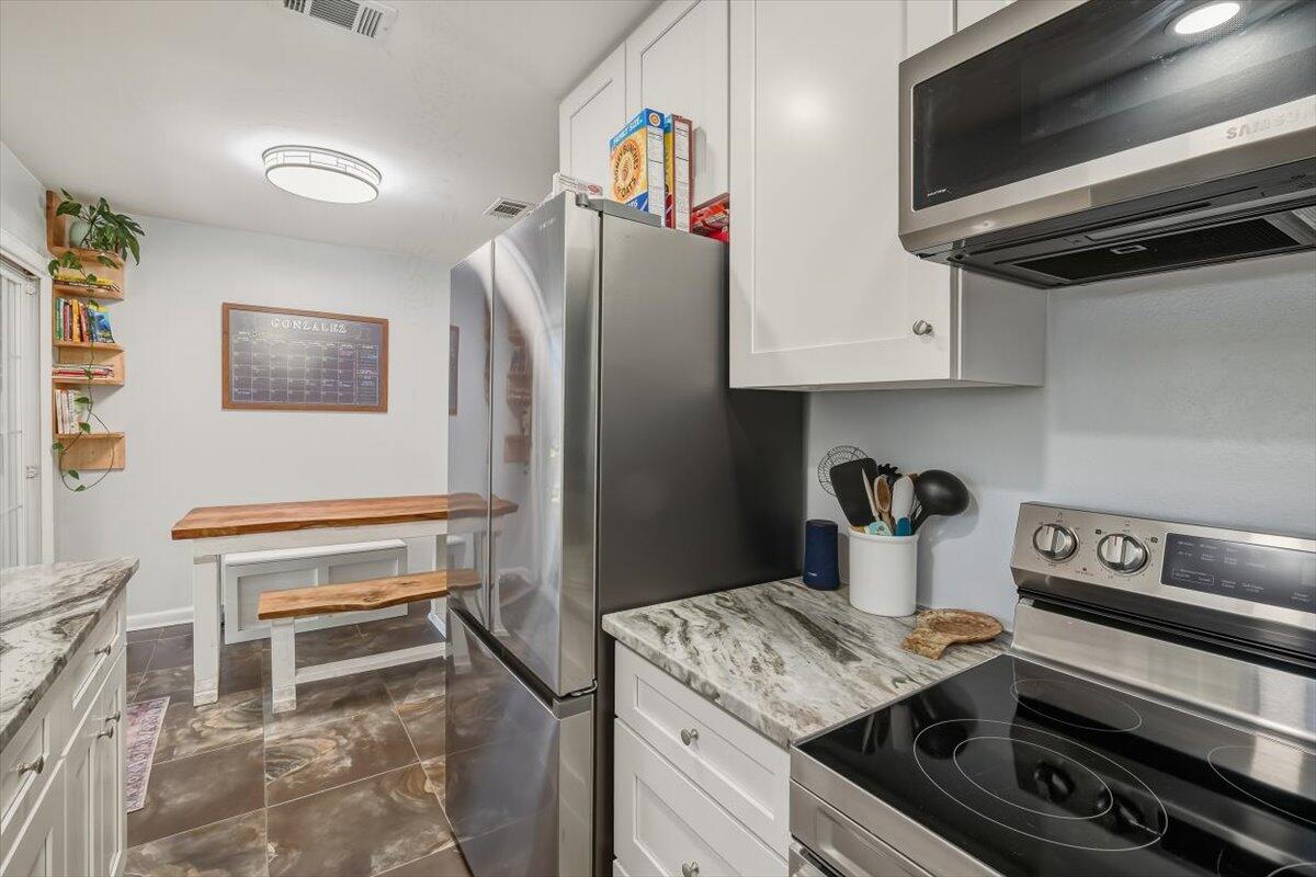 WINTHROP PLACE 1ST ADDN - Residential