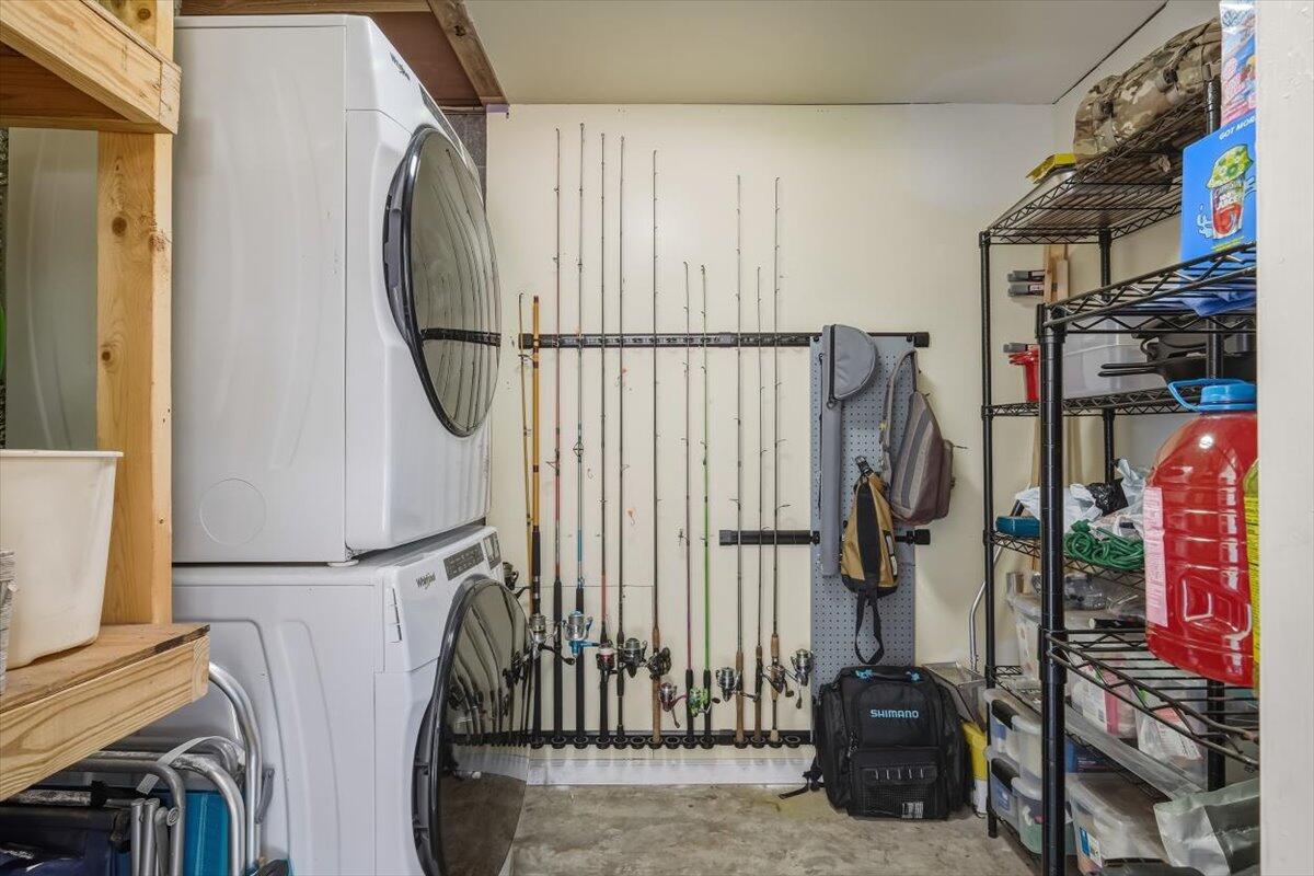 WINTHROP PLACE 1ST ADDN - Residential