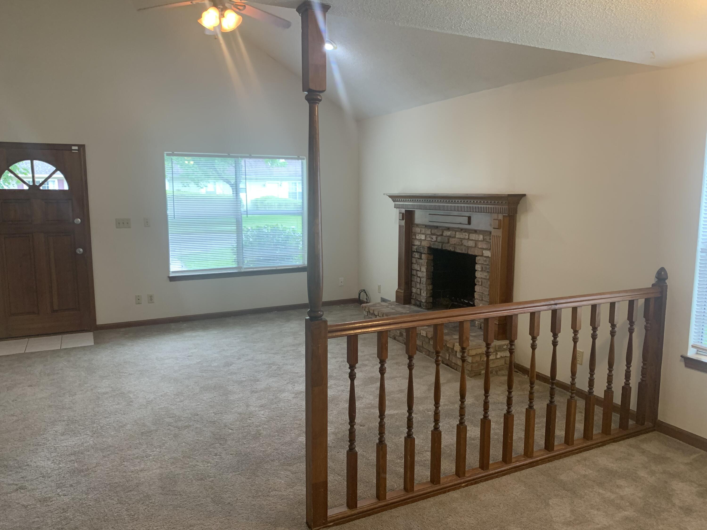 WILLOW BEND PH 1 - Residential Lease