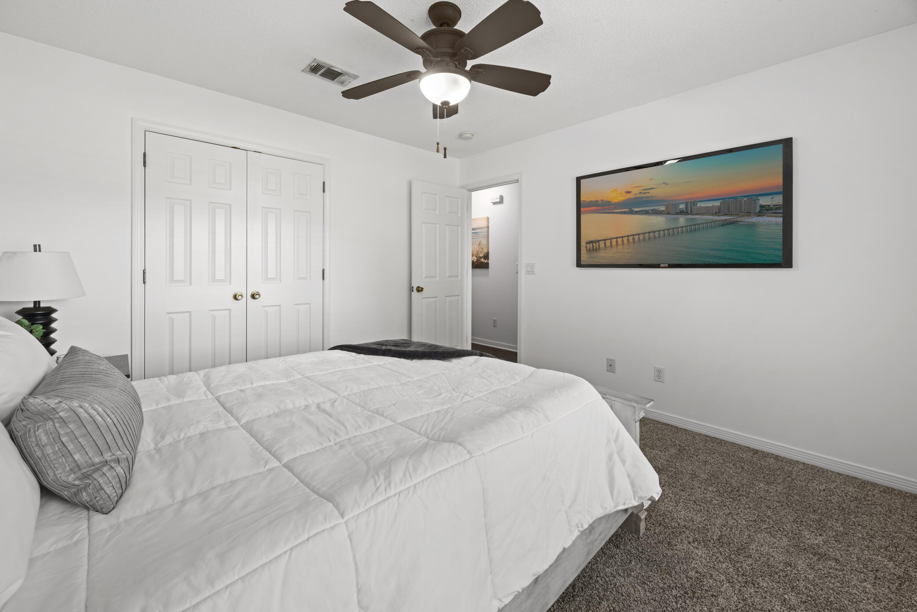 NAVARRE BY THE SOUND - Residential