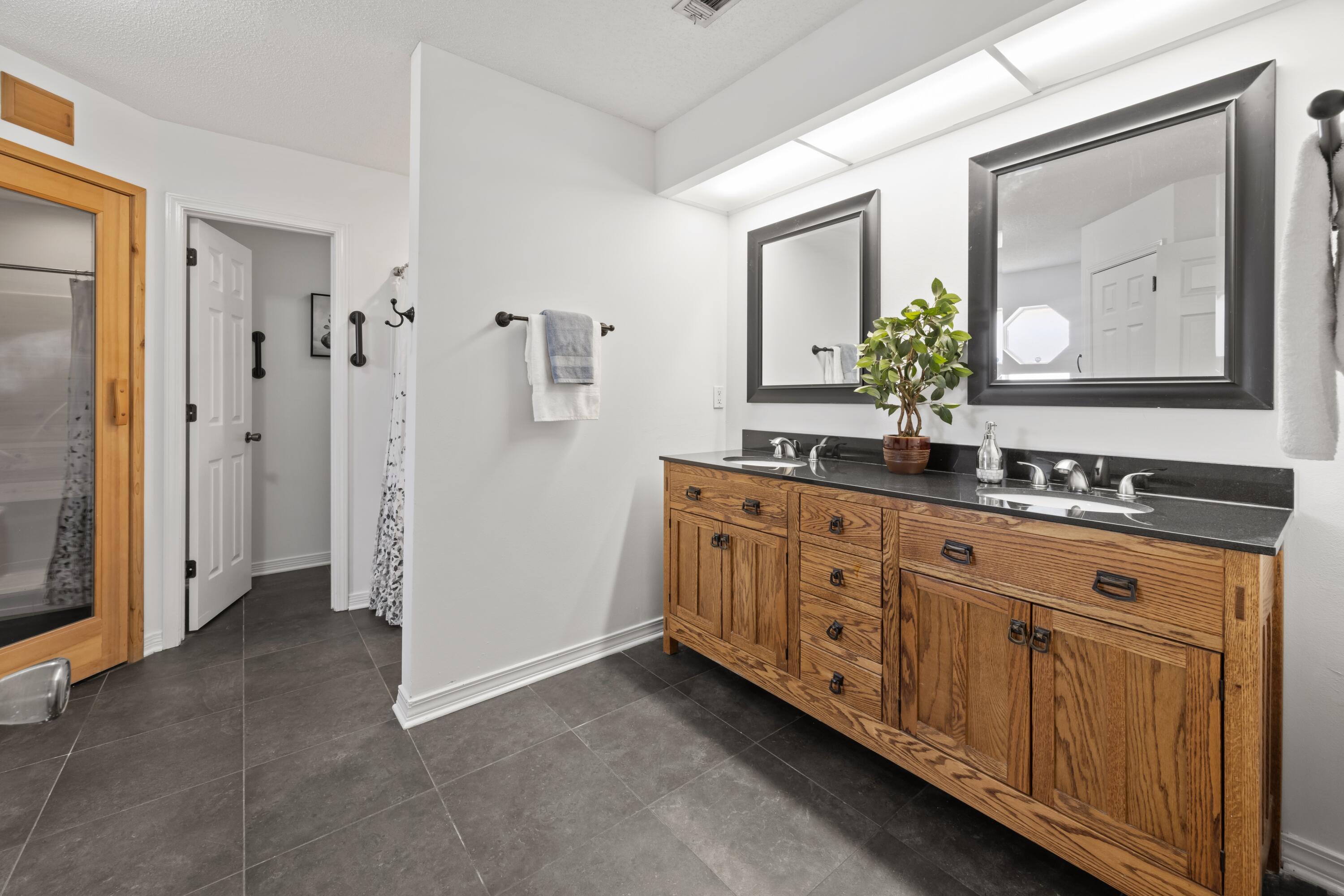 NAVARRE BY THE SOUND - Residential