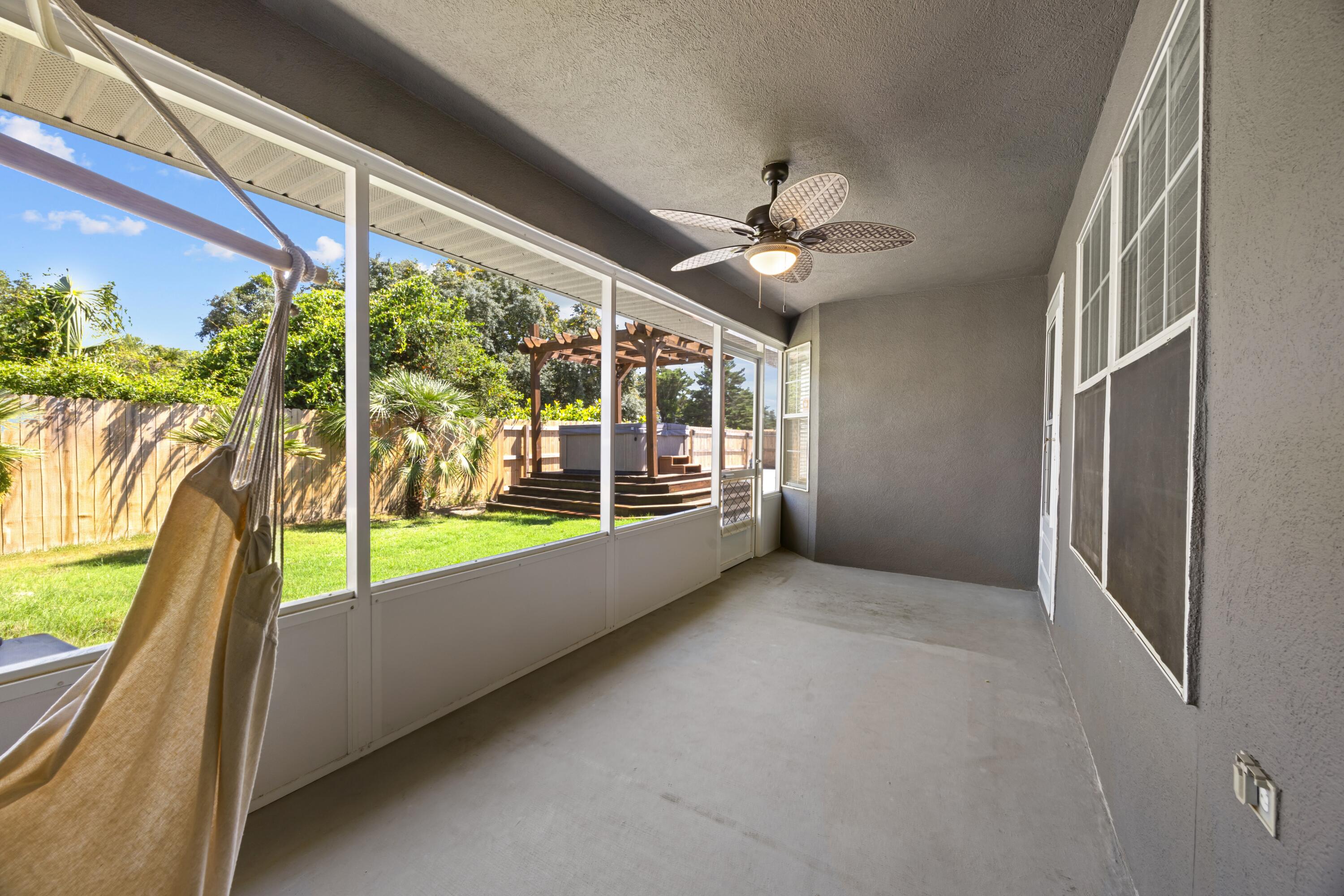 NAVARRE BY THE SOUND - Residential