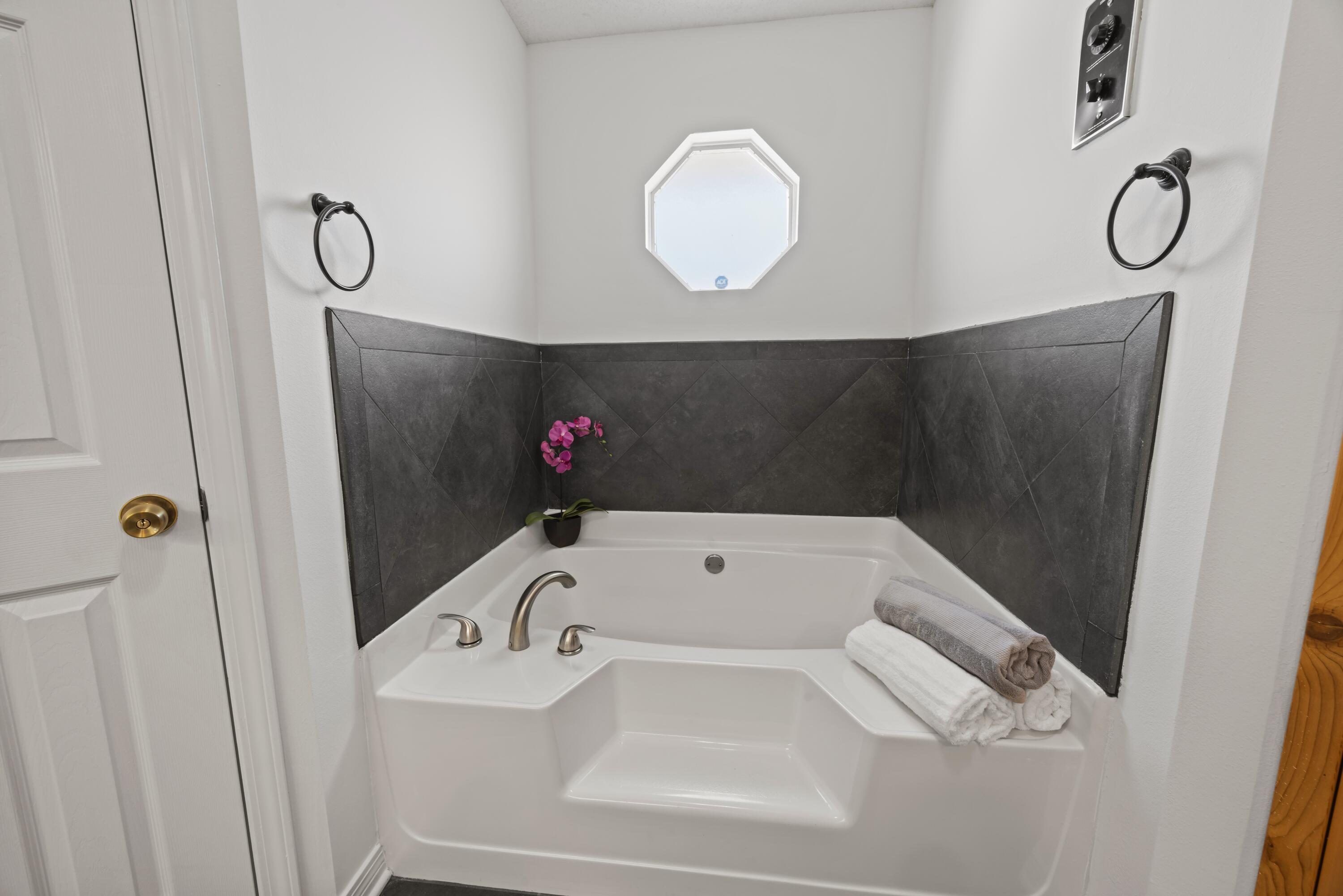 NAVARRE BY THE SOUND - Residential