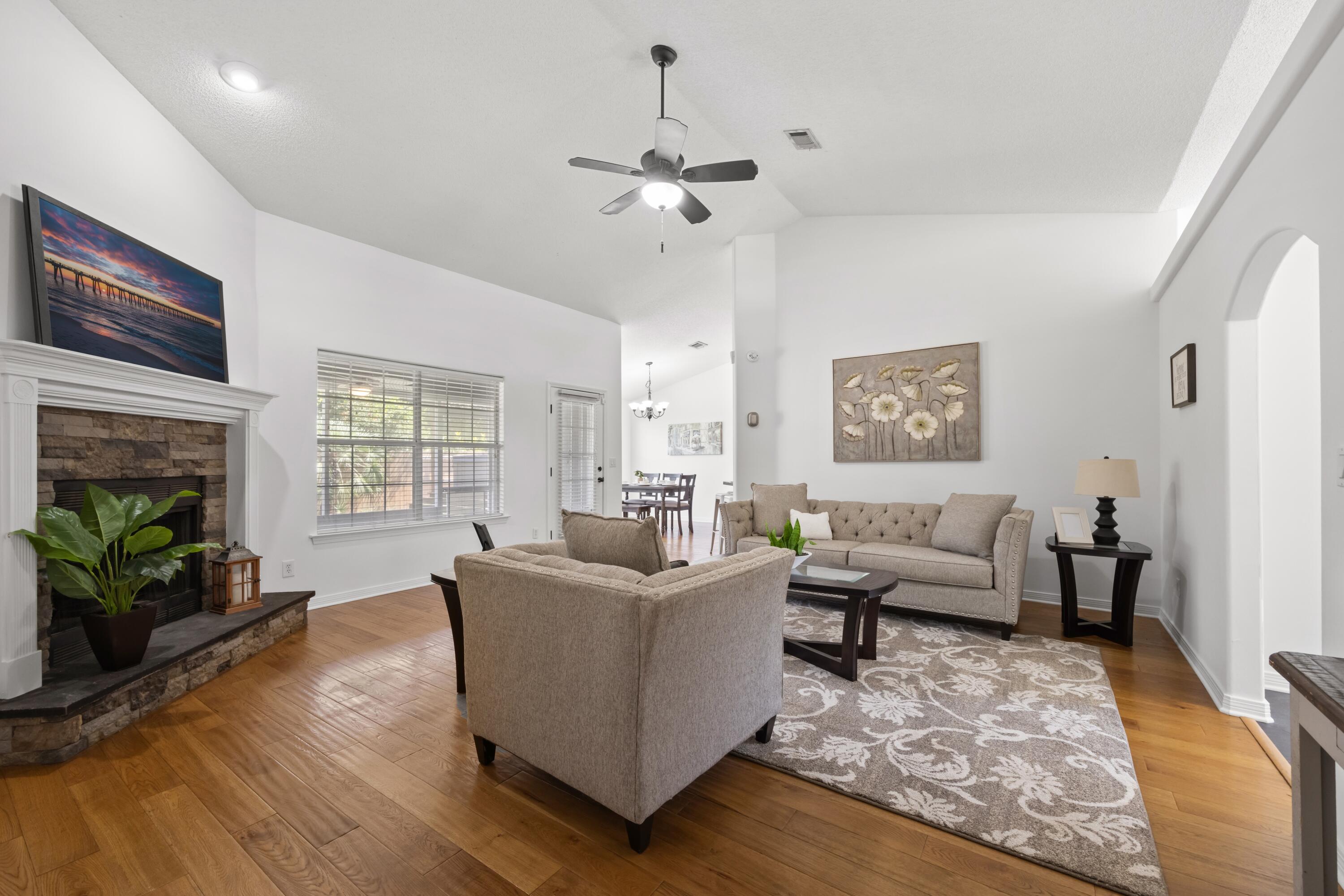 NAVARRE BY THE SOUND - Residential