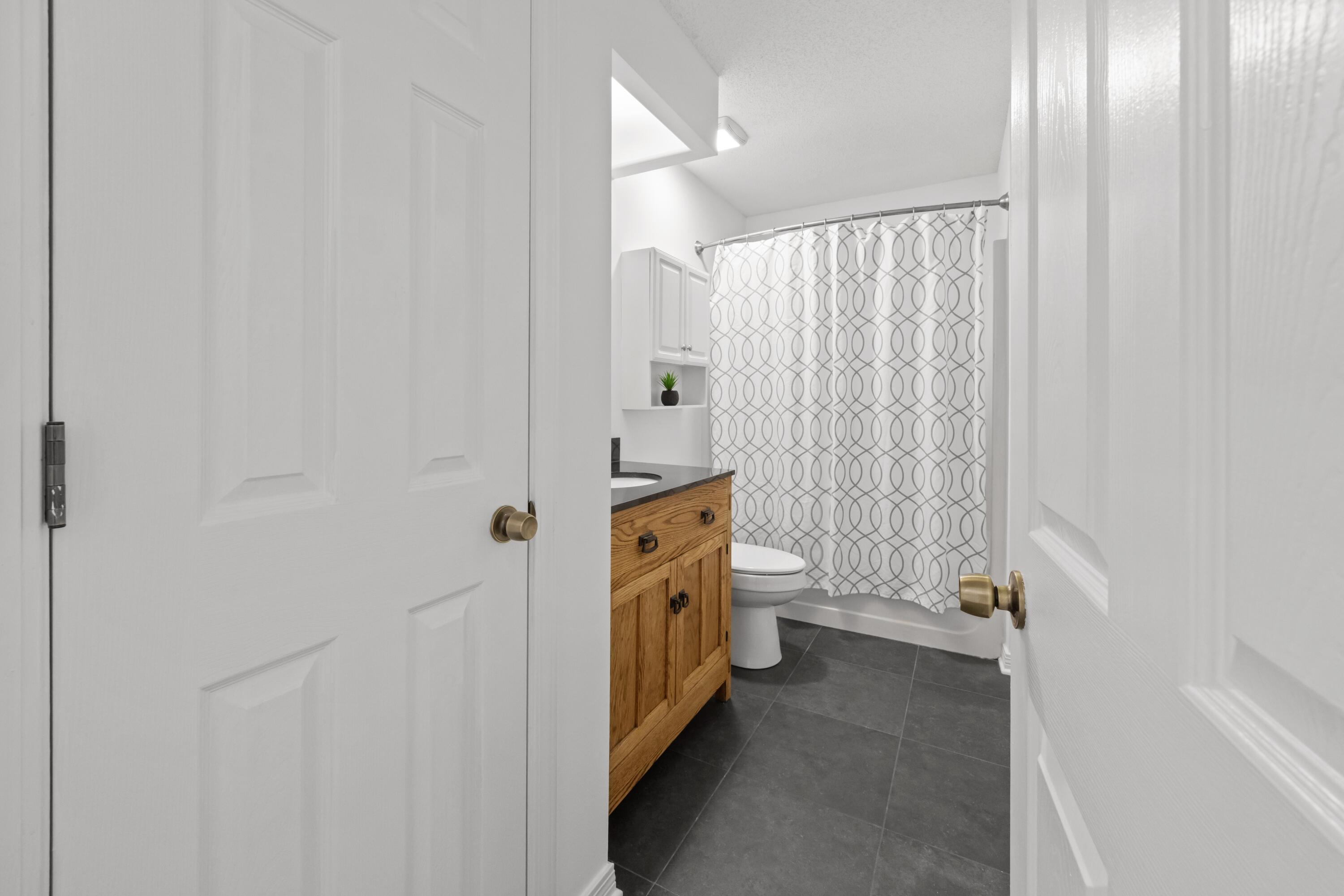 NAVARRE BY THE SOUND - Residential