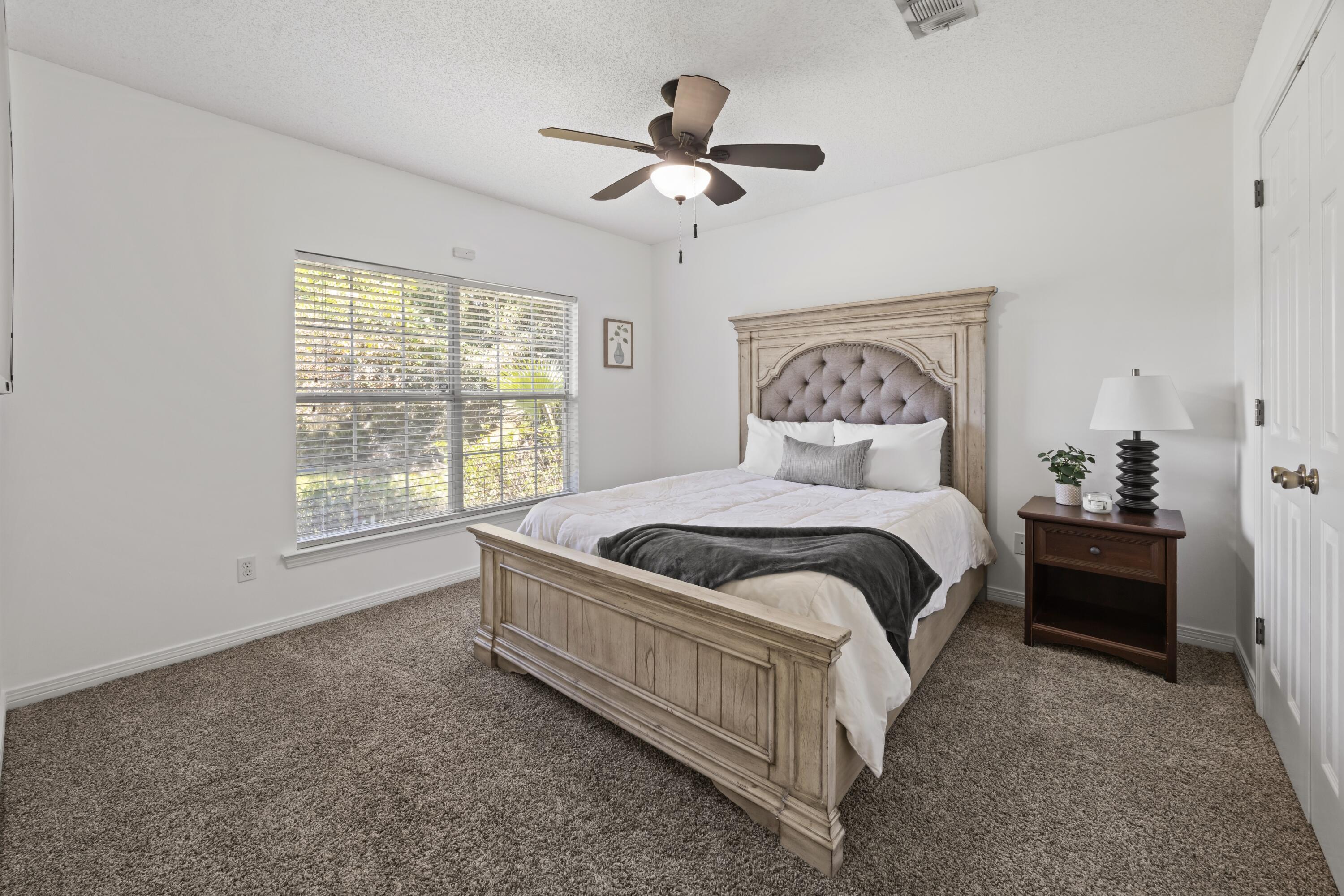 NAVARRE BY THE SOUND - Residential