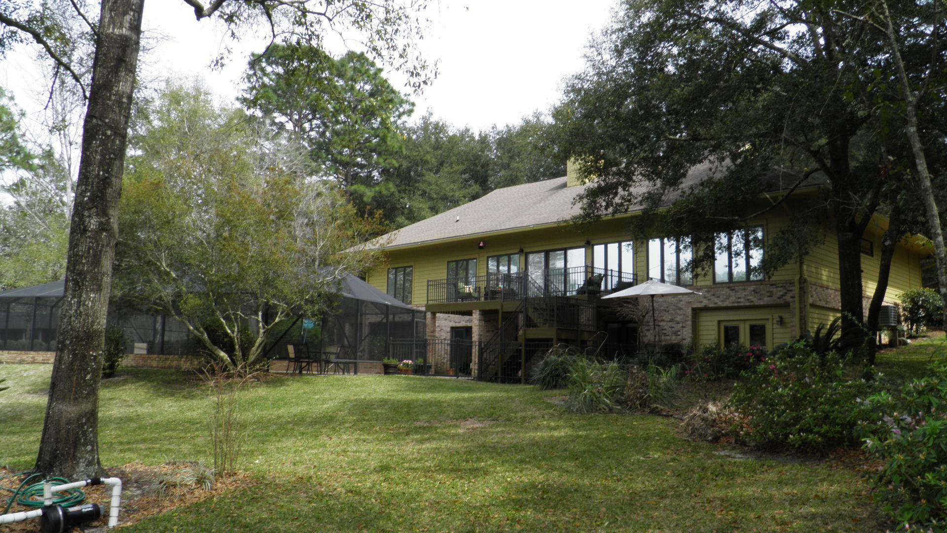 ROCKY BAYOU COUNTRY CLUB ESTATES 3 - Residential