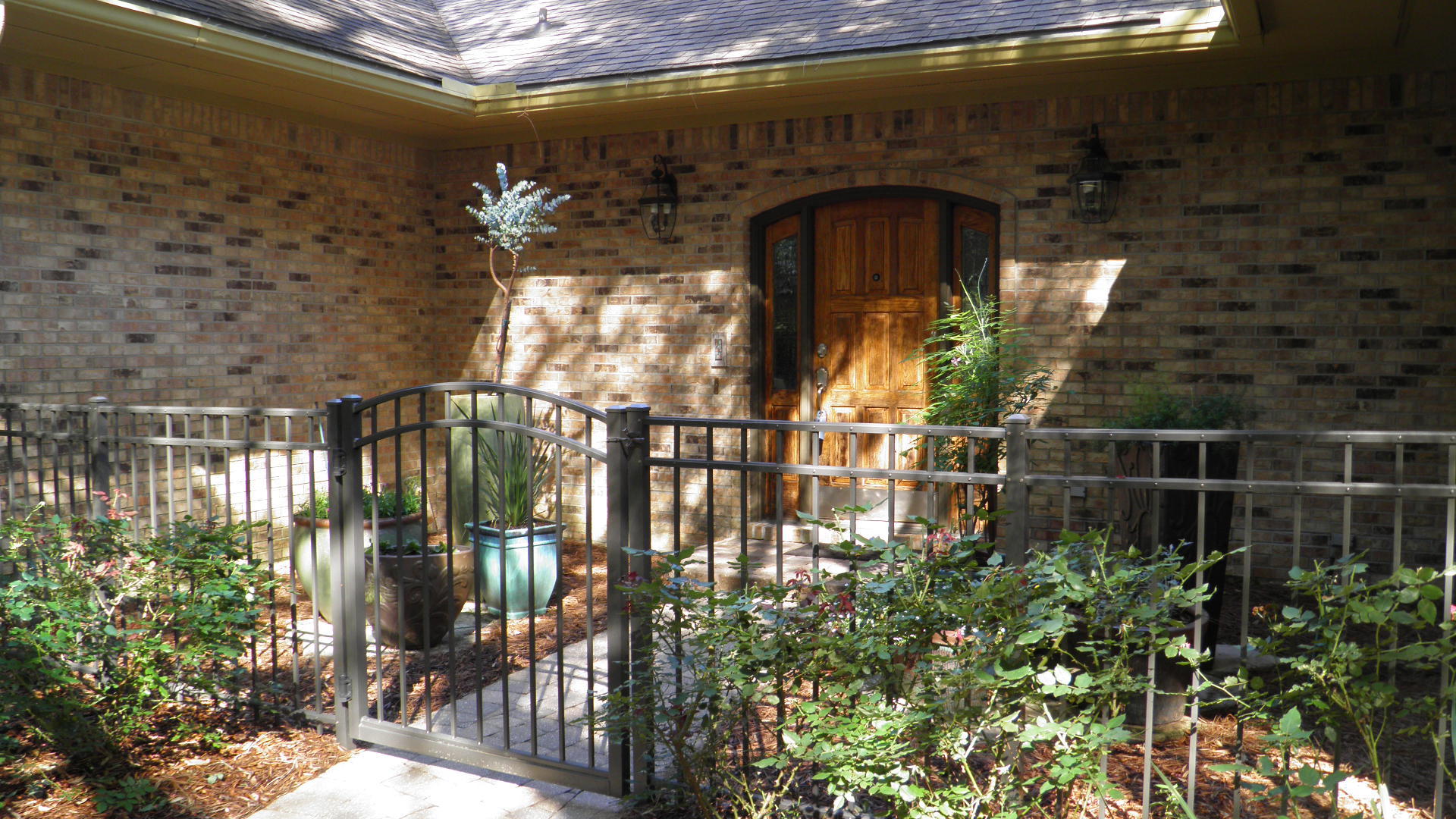 ROCKY BAYOU COUNTRY CLUB ESTATES 3 - Residential