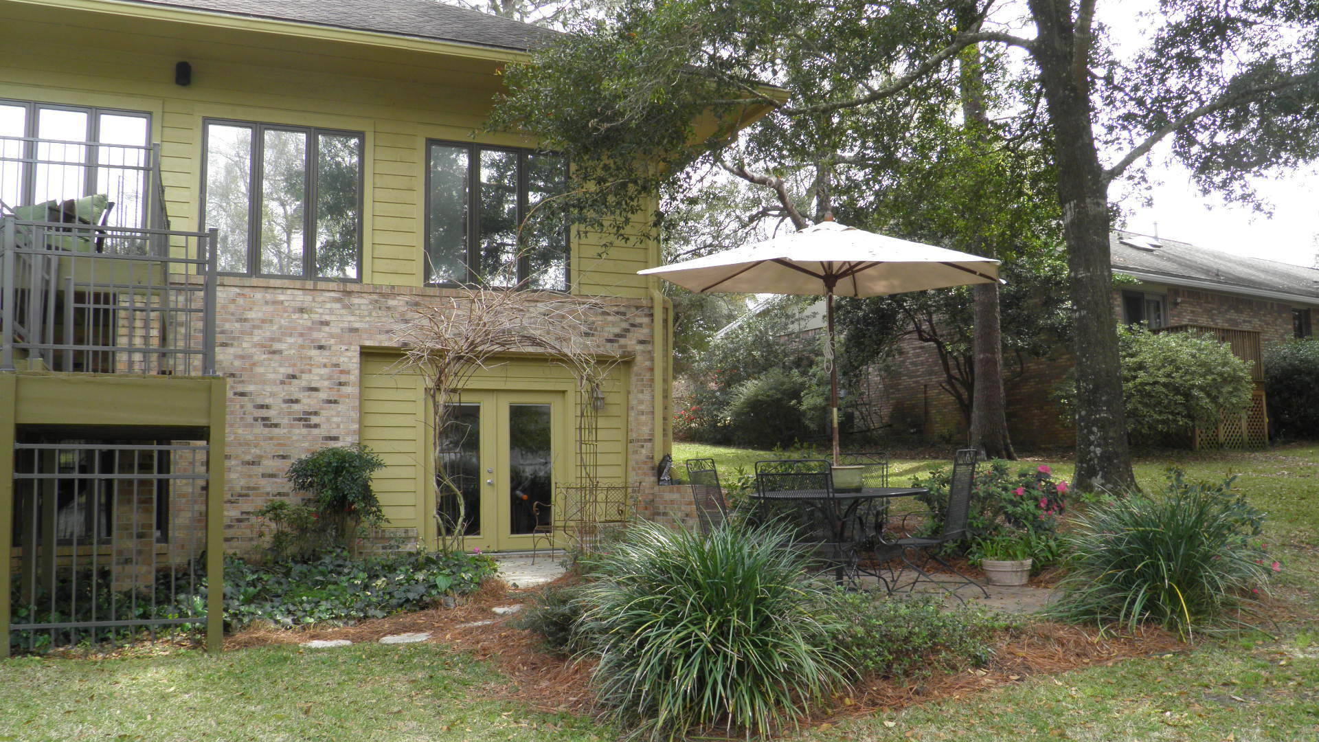 ROCKY BAYOU COUNTRY CLUB ESTATES 3 - Residential