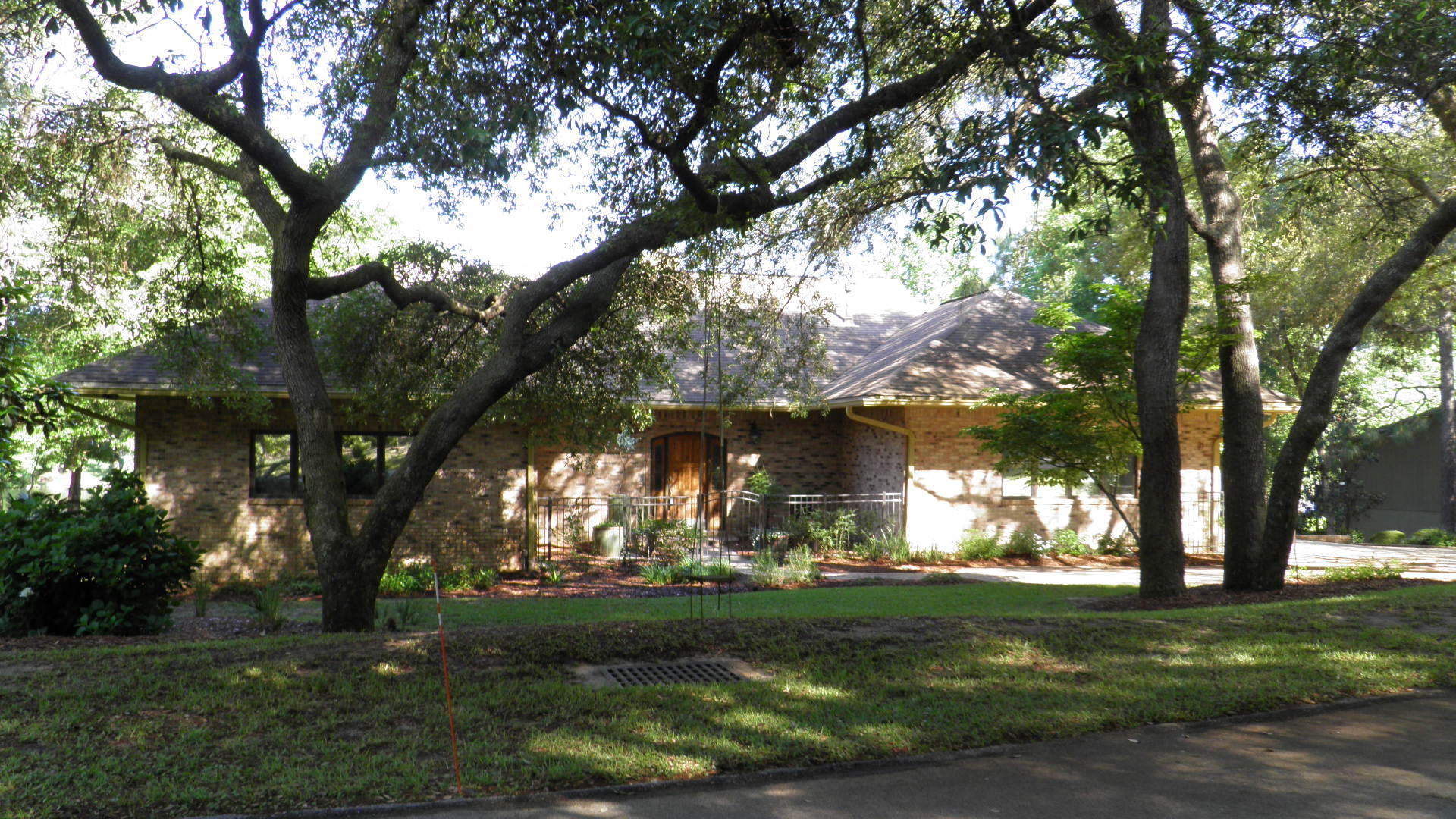 ROCKY BAYOU COUNTRY CLUB ESTATES 3 - Residential