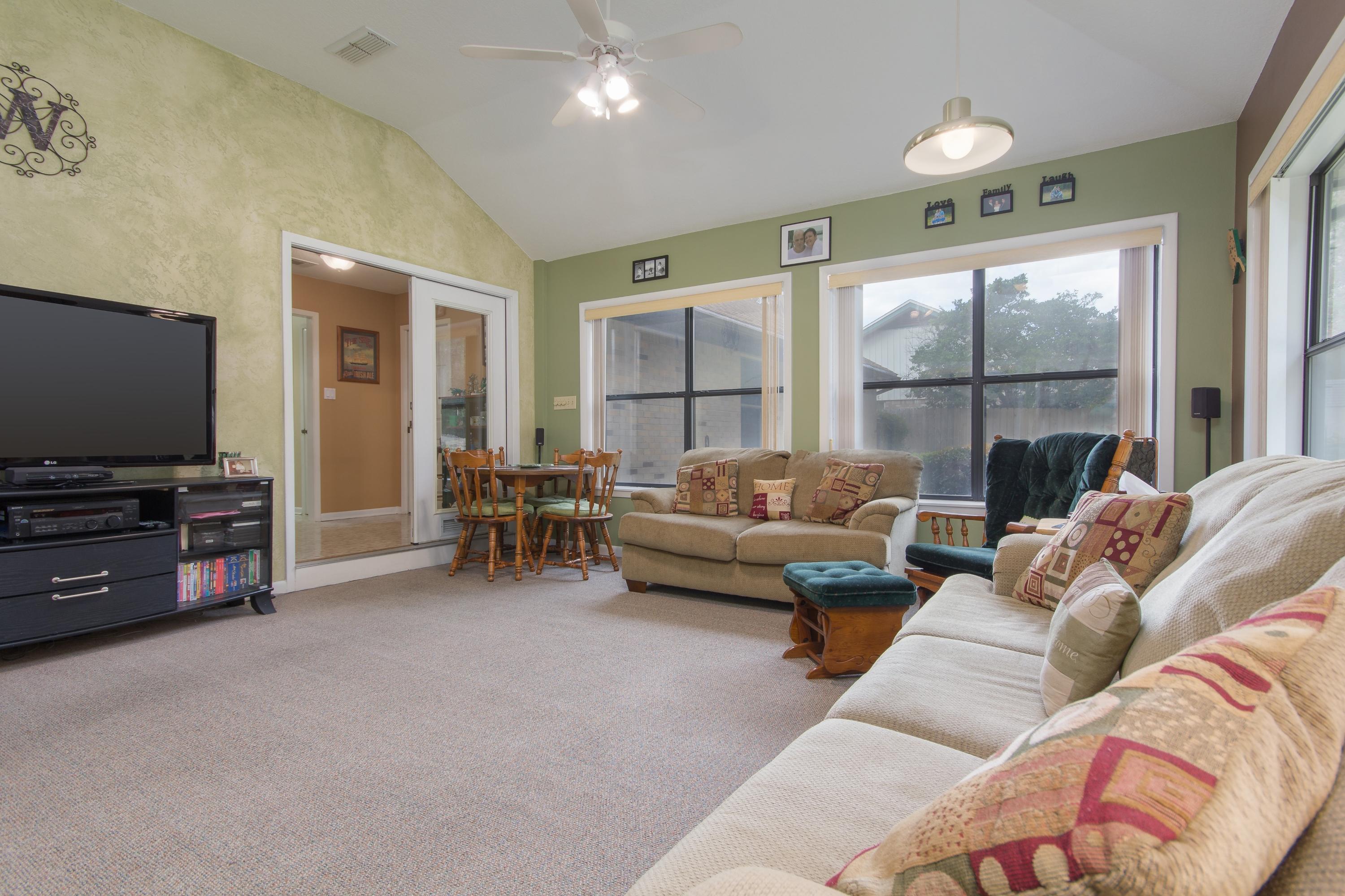 Chateau Pres De La Mer - Residential