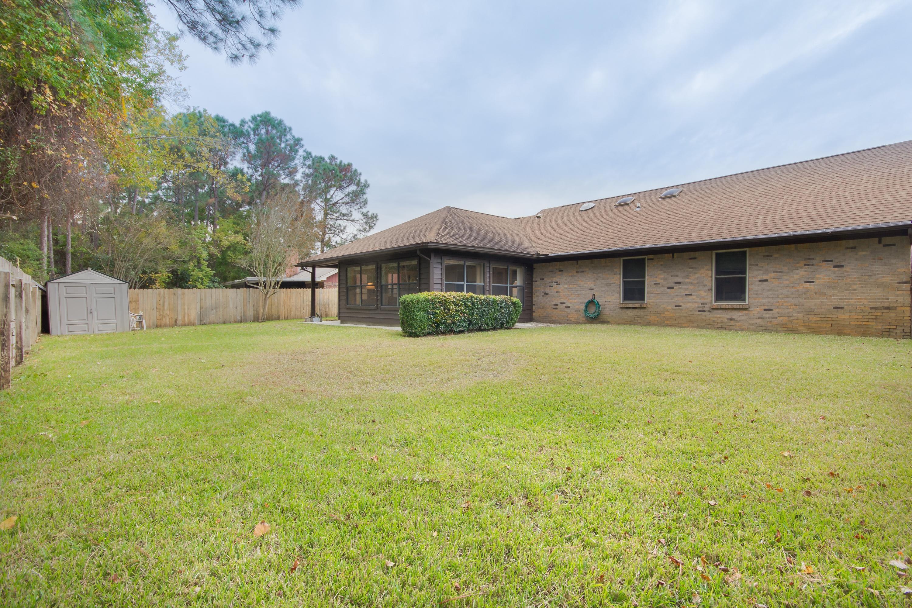 Chateau Pres De La Mer - Residential