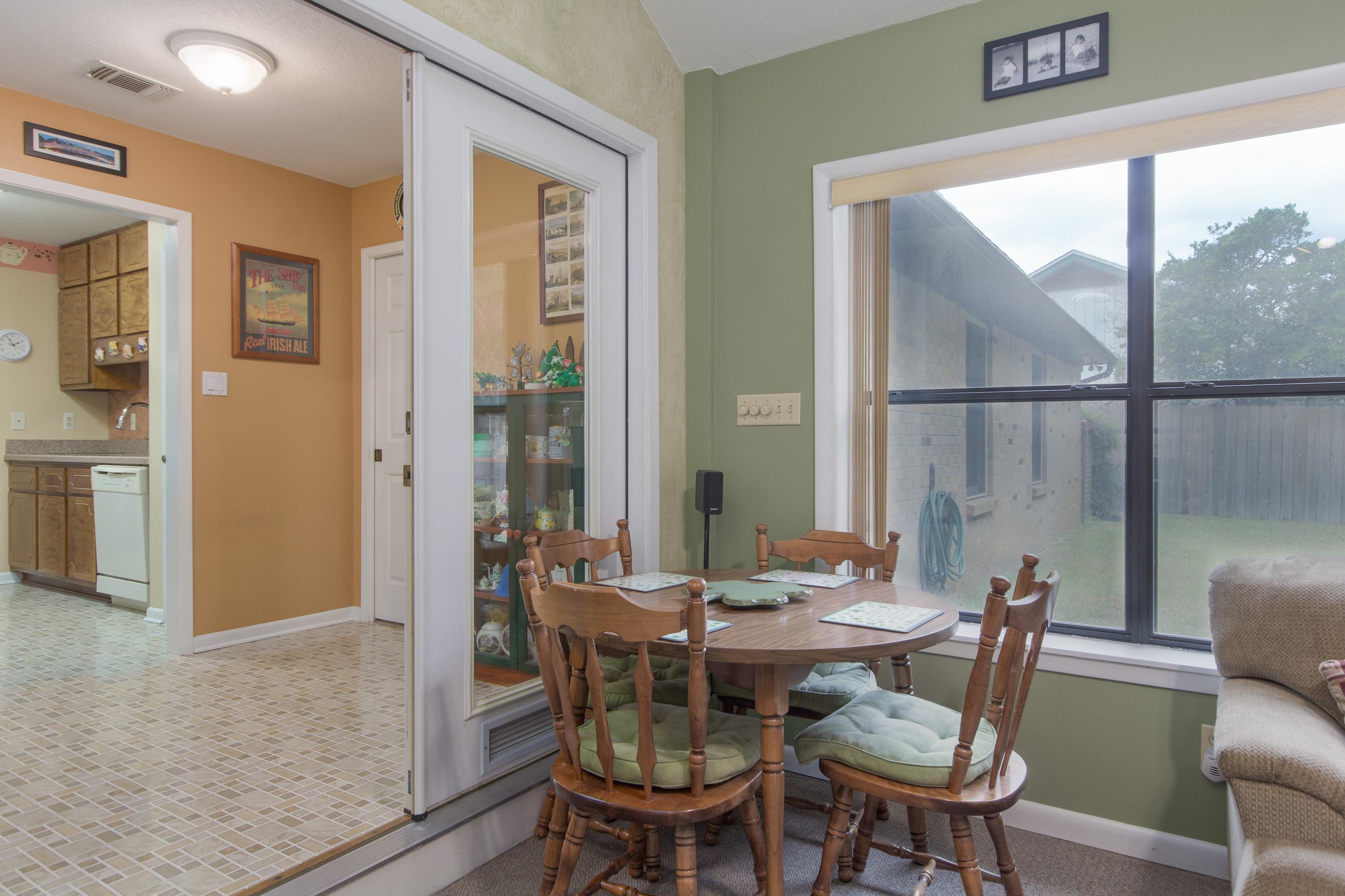 Chateau Pres De La Mer - Residential