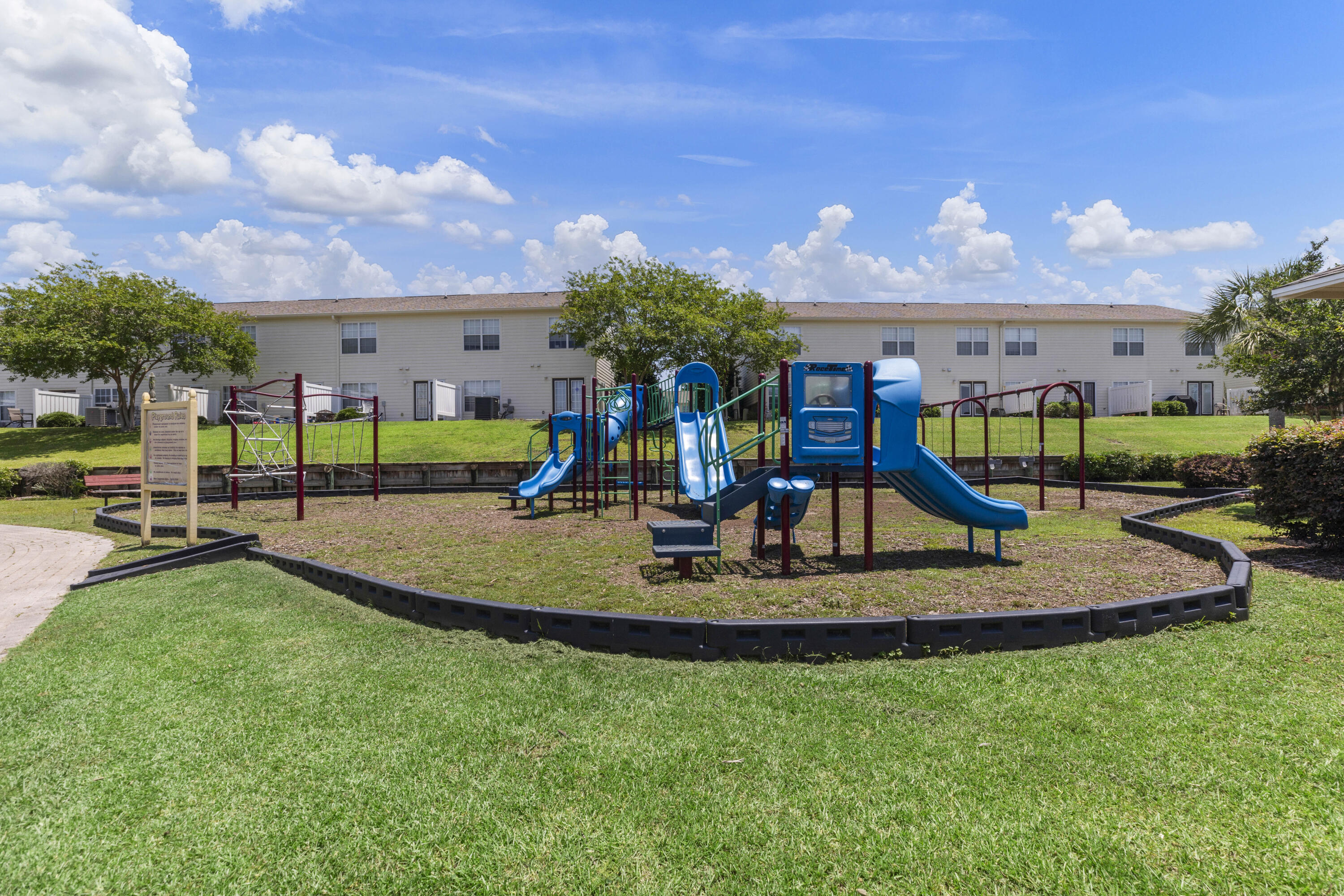 EAGLES LANDING S/D - Residential Lease