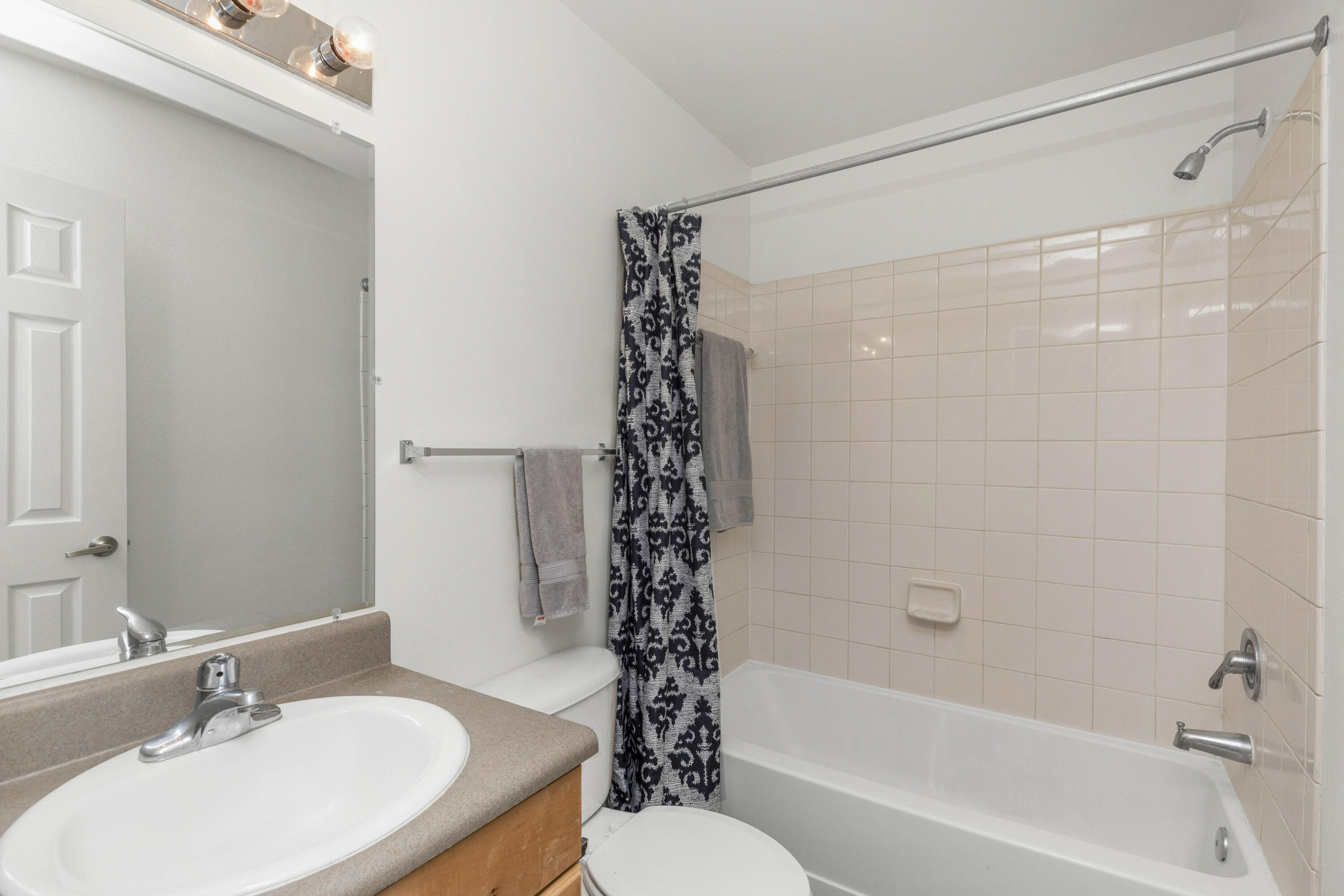 EAGLES LANDING S/D - Residential Lease