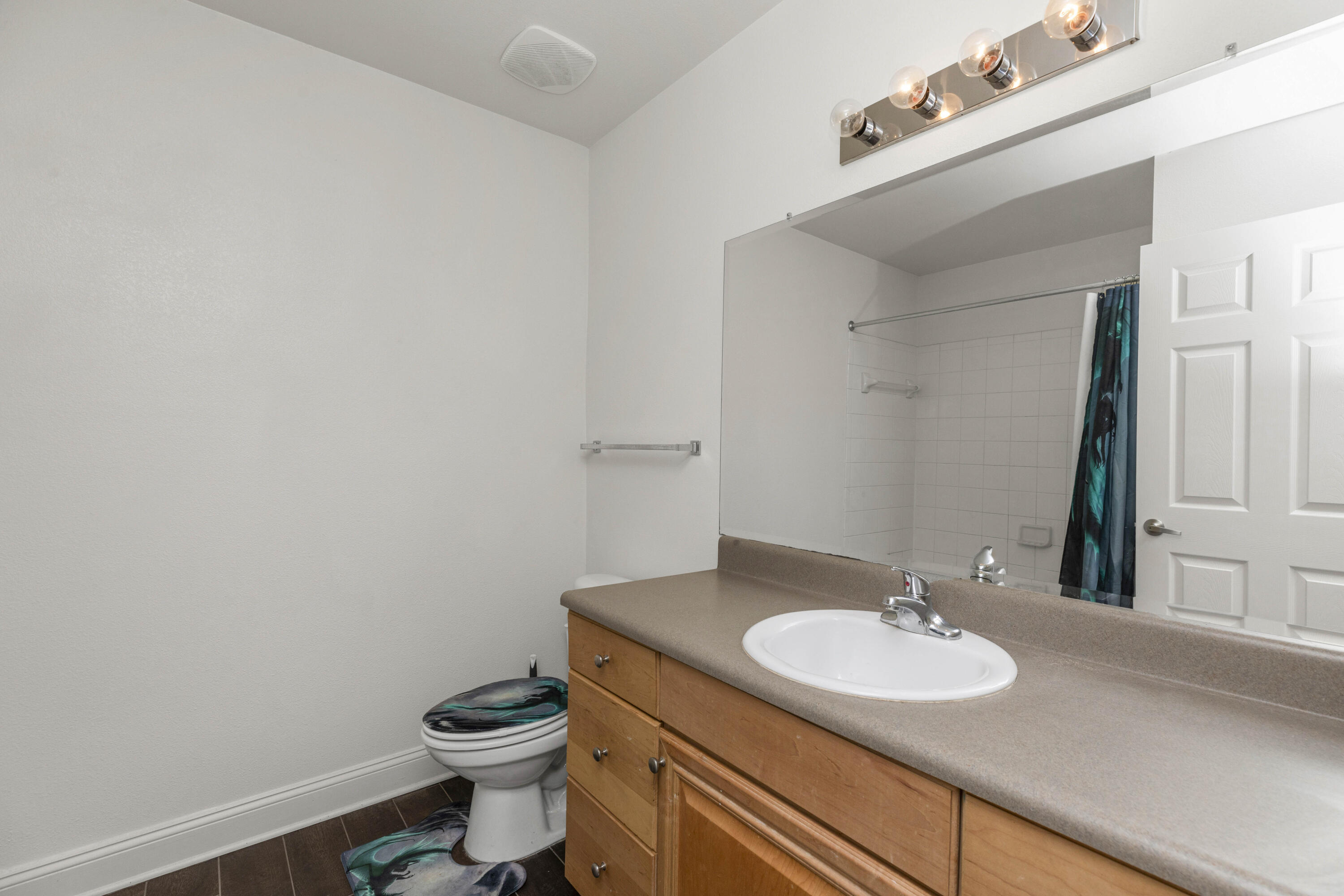 EAGLES LANDING S/D - Residential Lease