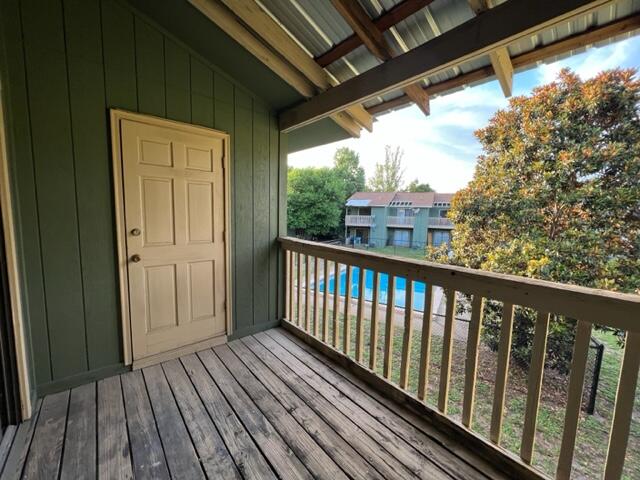 BIENVILLE SQUARE T/H - Residential Lease