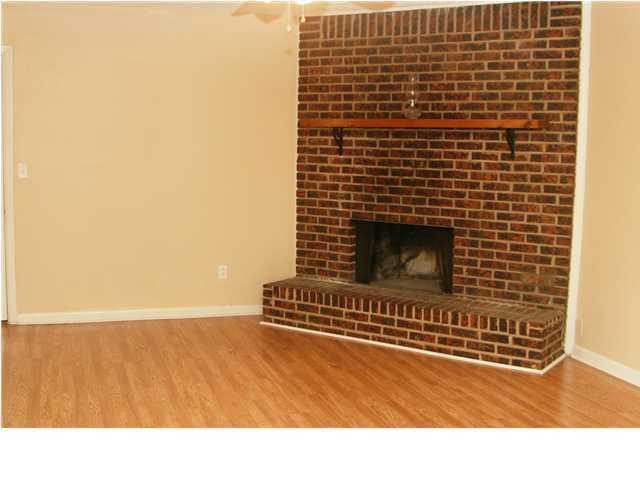 CREEKSIDE 2 - Residential Lease